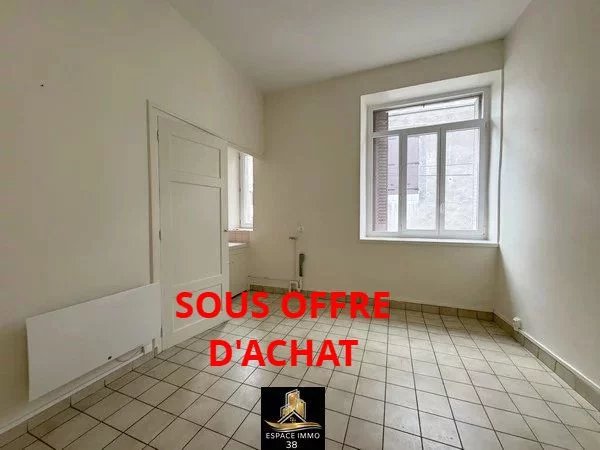 Maison  avec un garage de 65m²