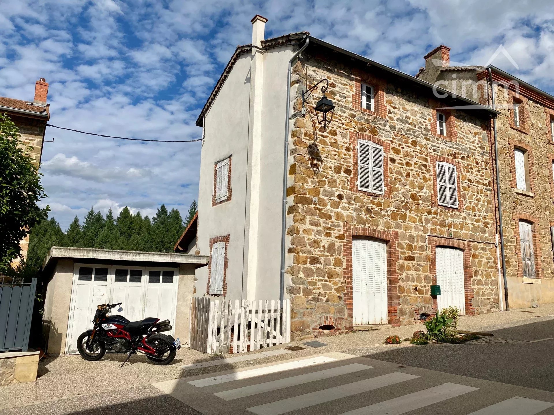Agence immobilière de 