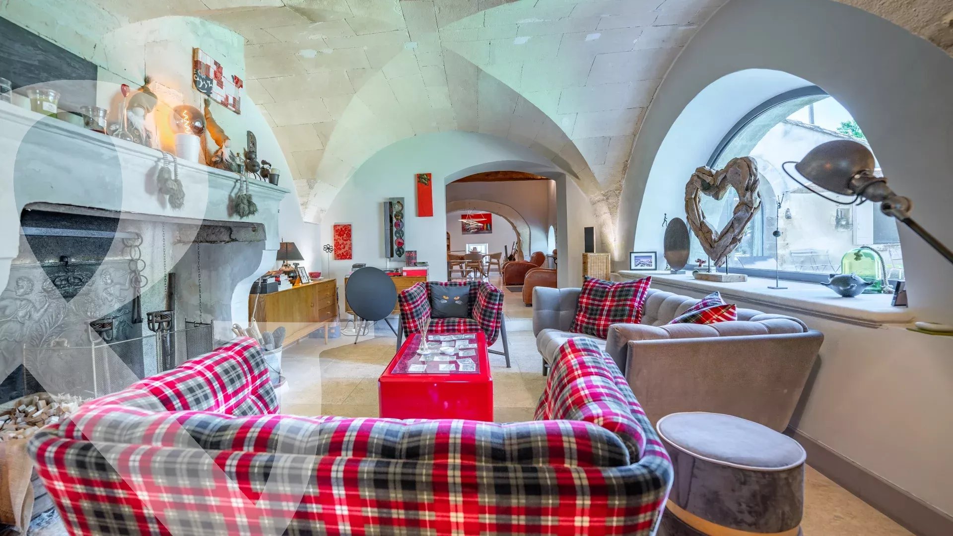 AUTHENTIQUE MAS DE VILLAGE