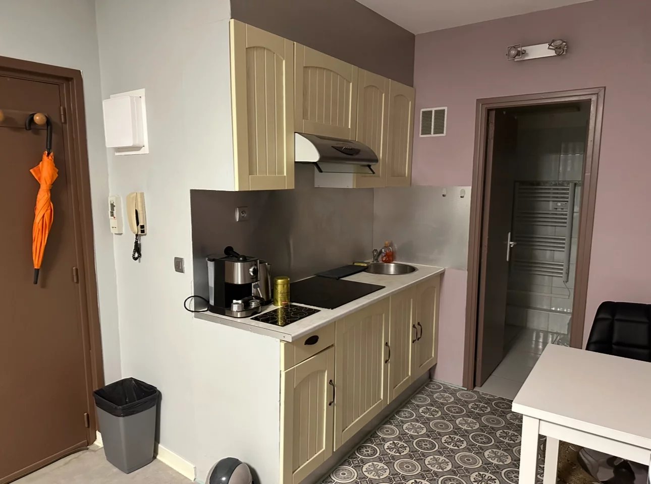 Appartement Avignon 1 pièce(s) 21.84 m2 MEUBLÉ ET LOUE