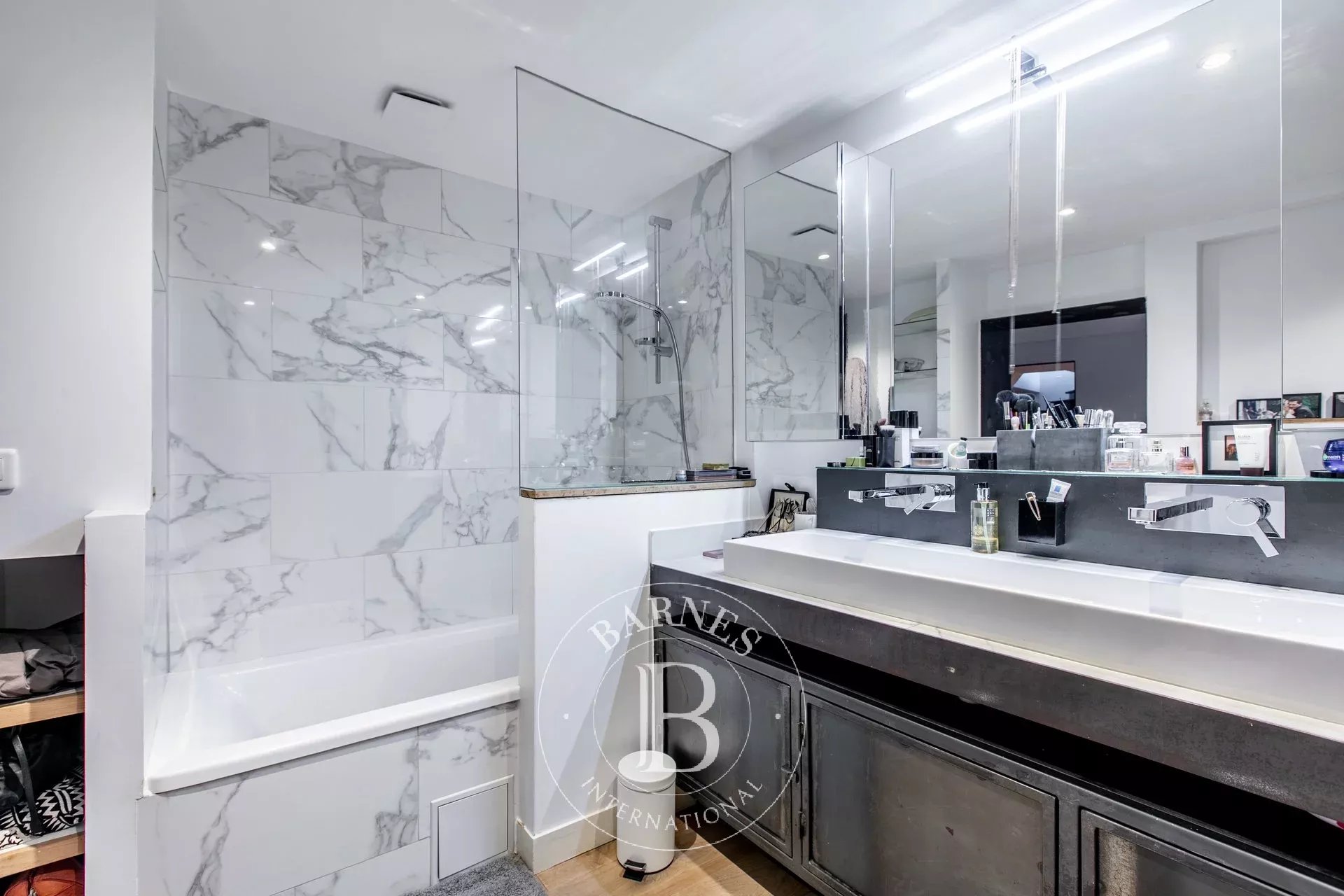 Daire Paris 8ème - picture 17