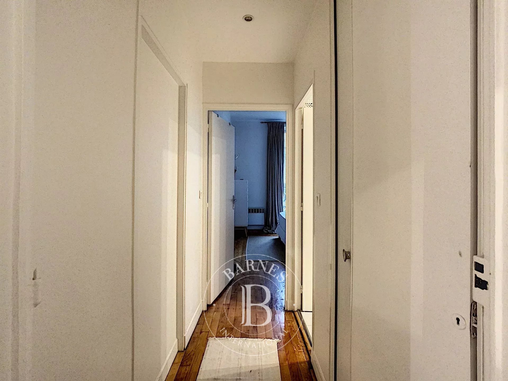 Daire Paris 8ème - picture 6