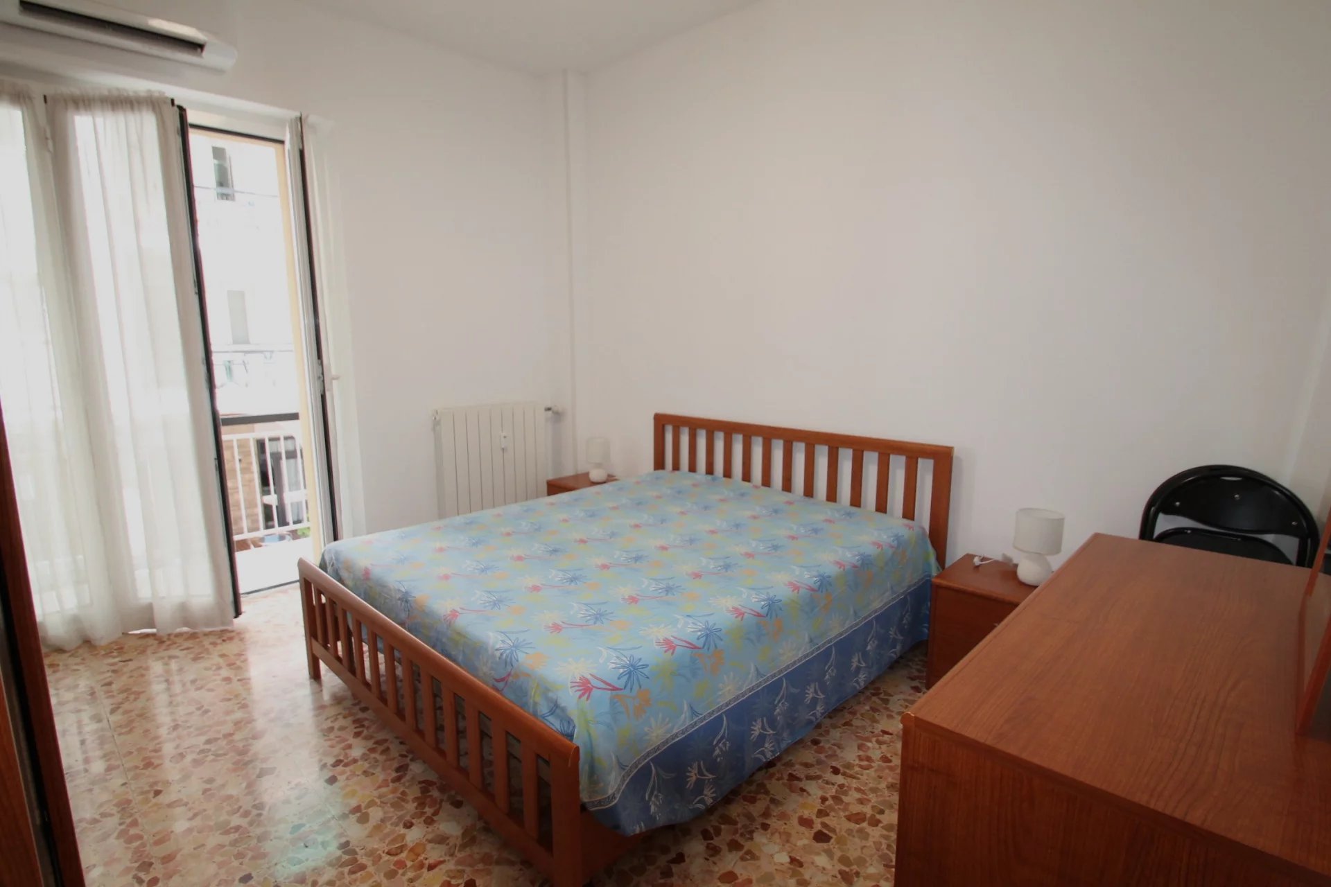 Affitto stagionale Appartamento Loano