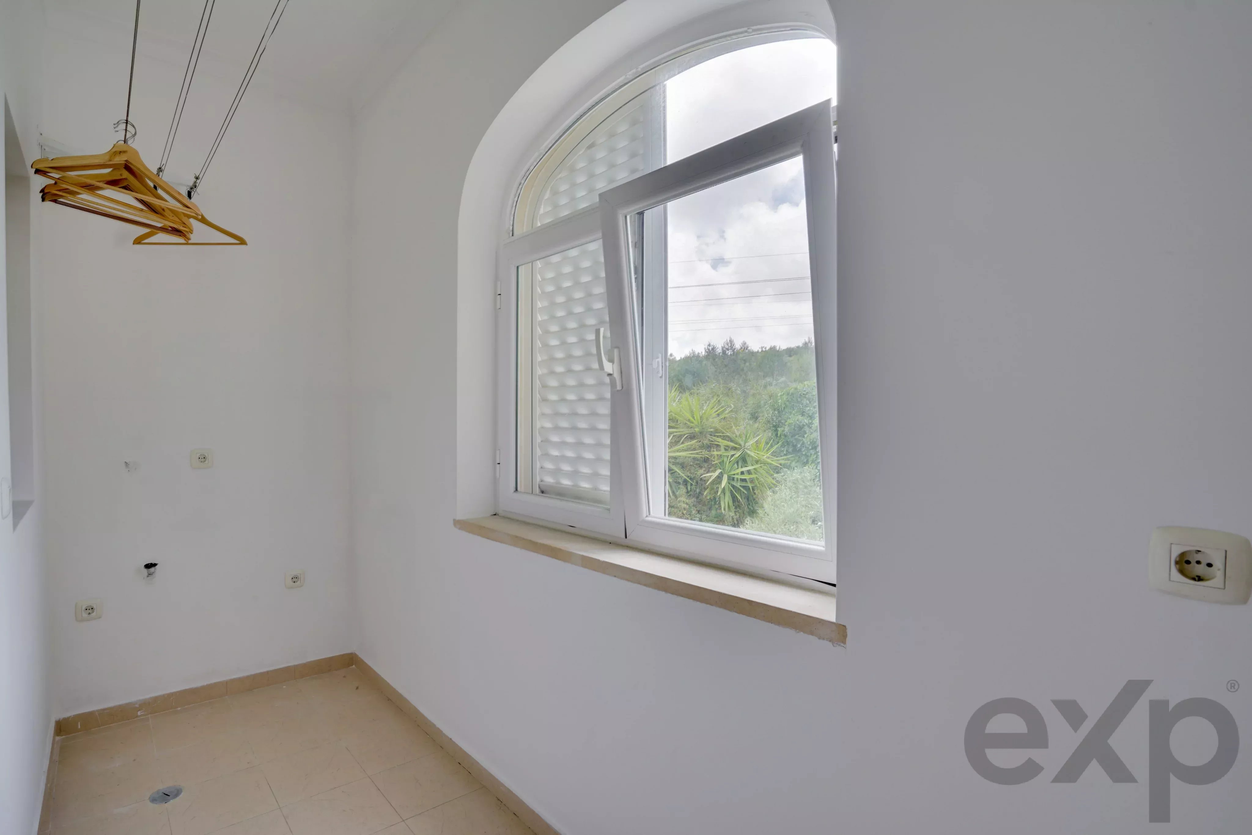 OPPORTUNITY OF THE MONTH: EXUBERANT HOME AT AN EXCELLENT PRICE. 86364147 image 13