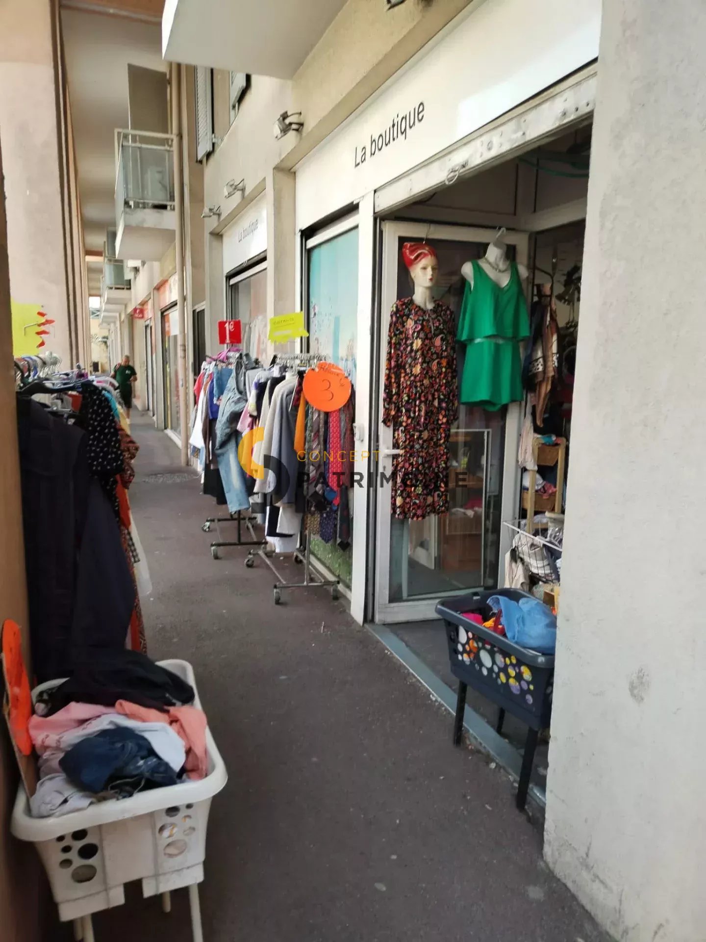 Agence immobilière de 