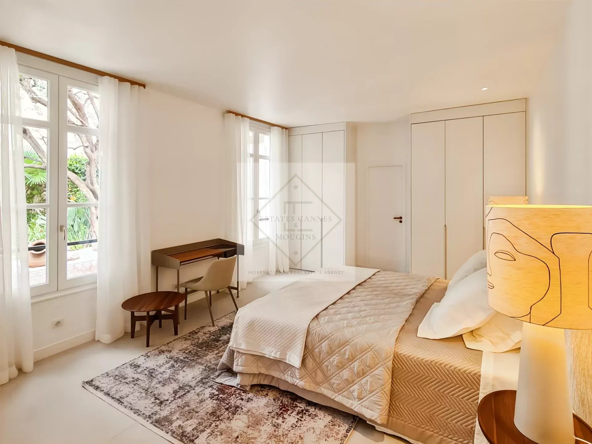 Superbe maison de ville au cœur de Cannes. Rue d'Antibes — photo 20