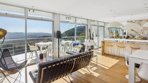Contemporary villa with panoramic sea view — photo 4