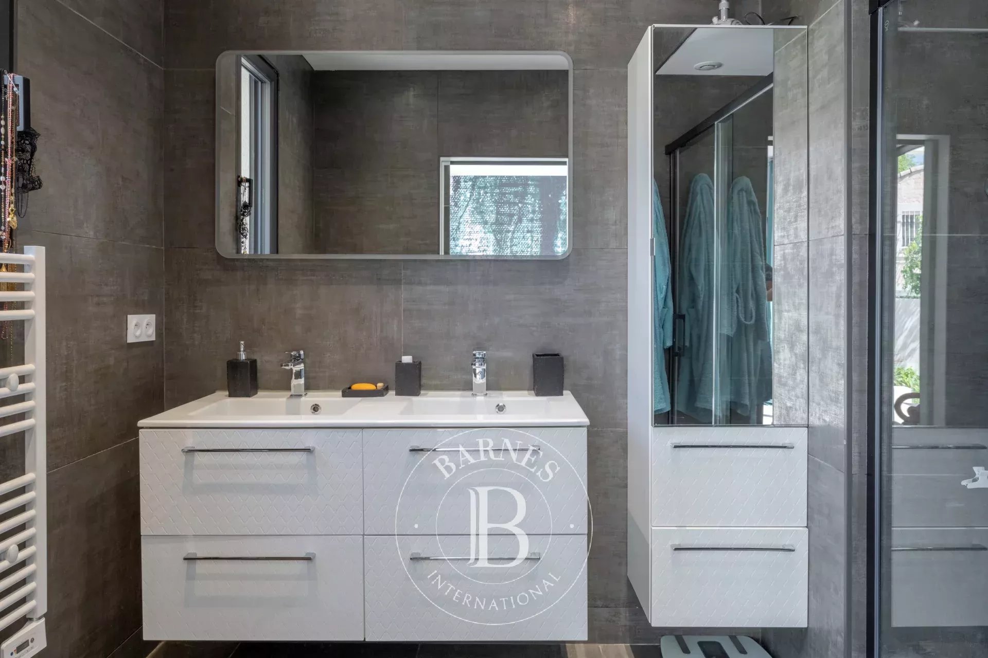 Ev Gémenos - picture 12