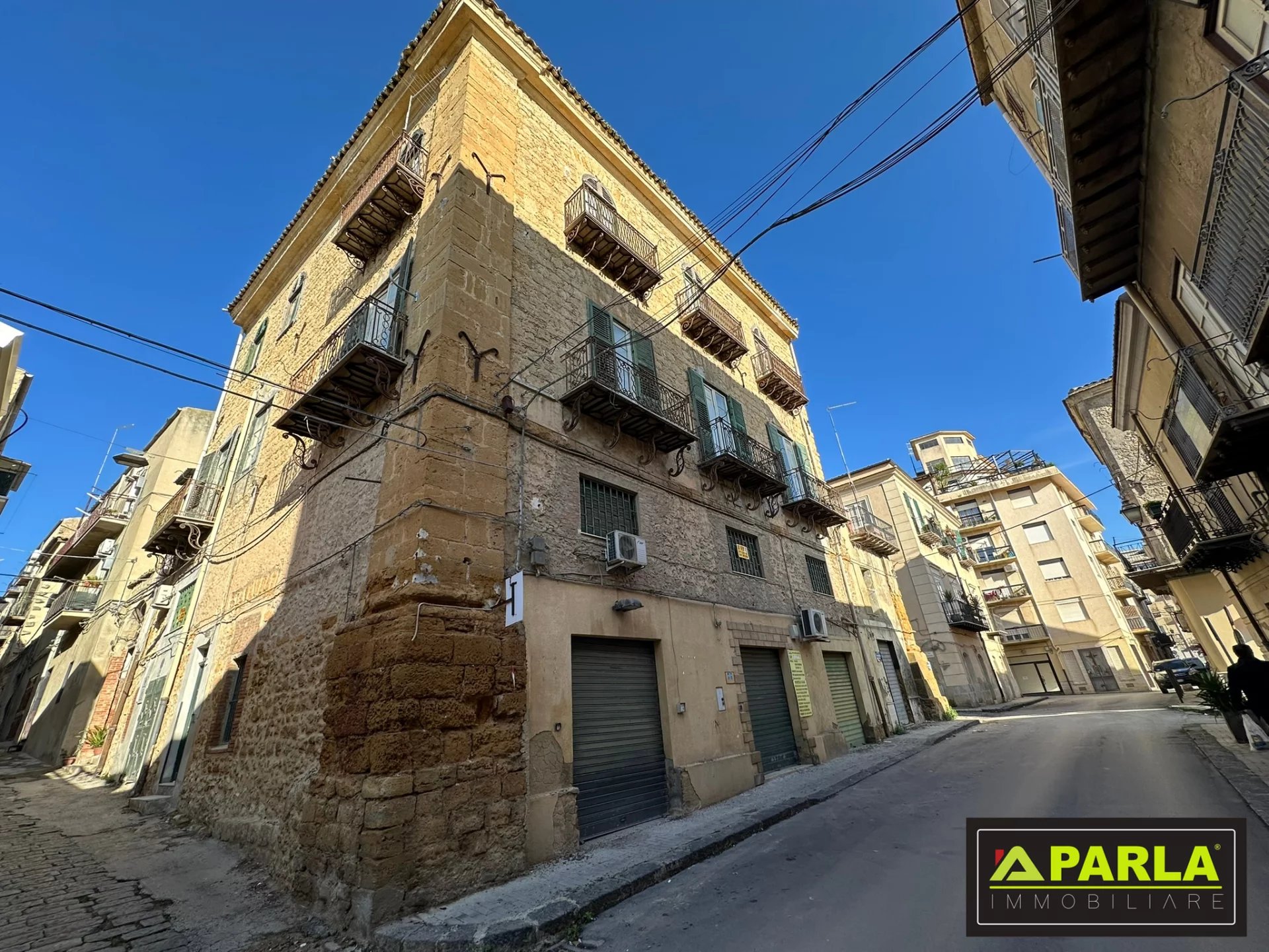 Agence immobilière de Parla Real Estate