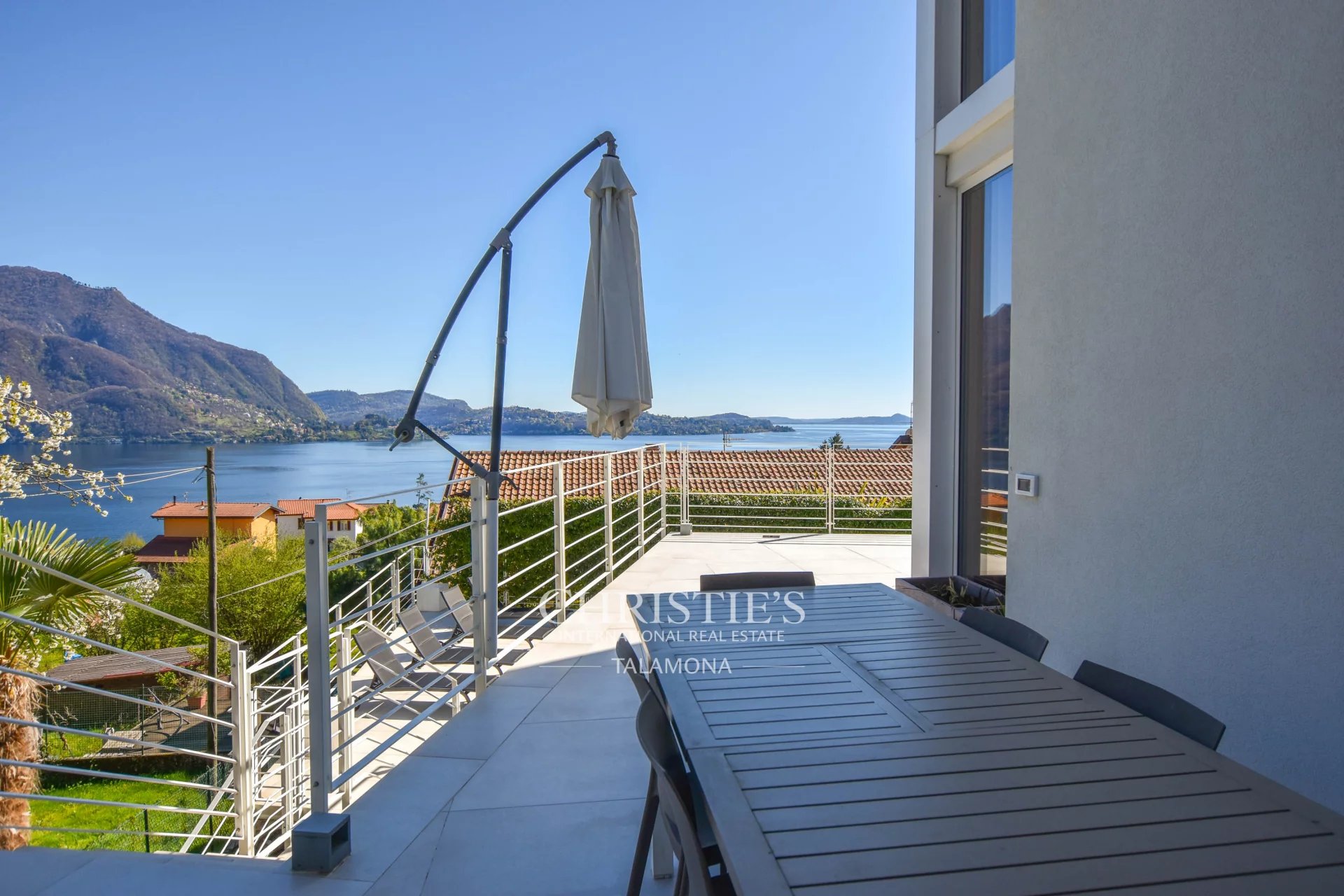 3 Bedroom Villa/Townhouse's Image 26