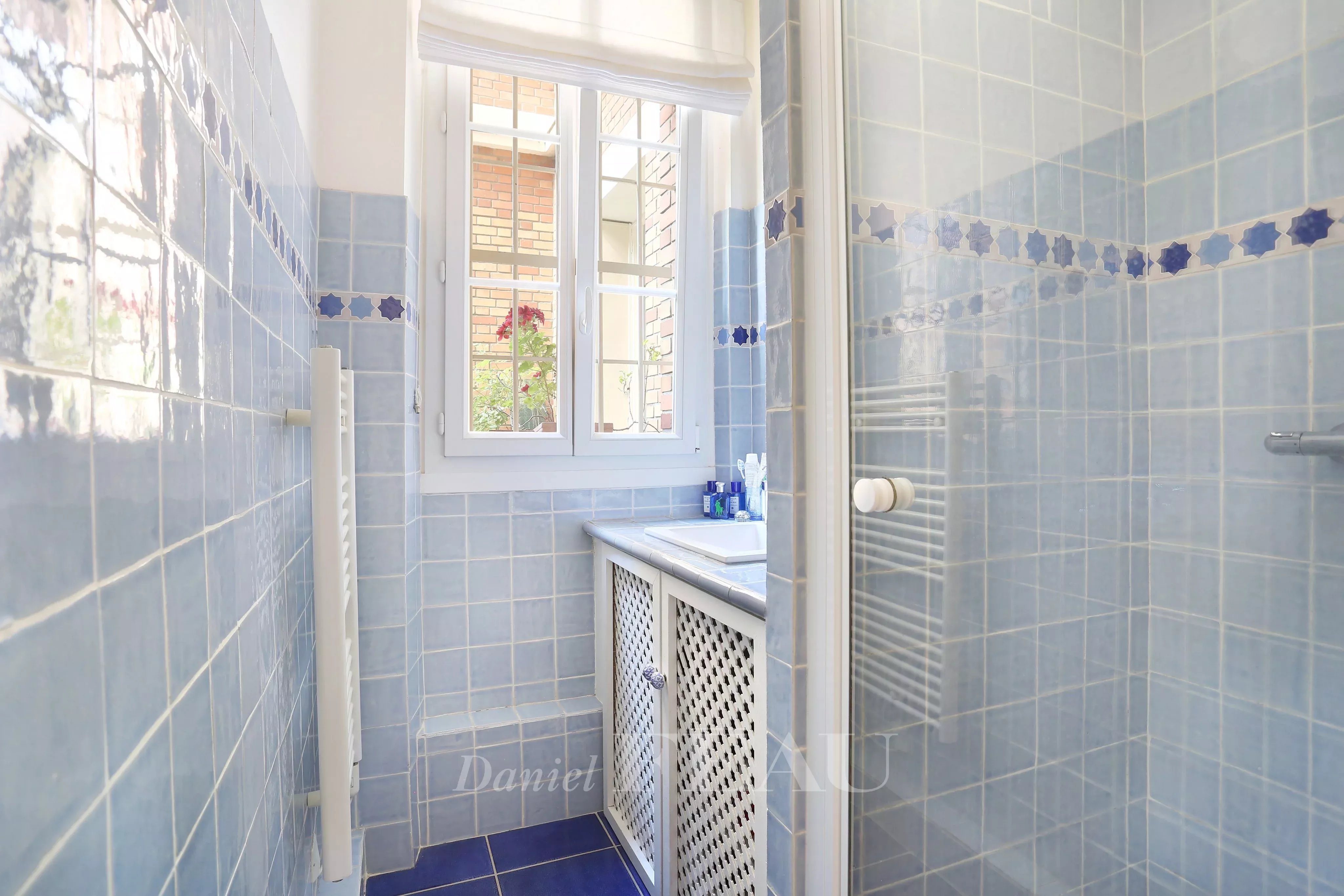 Rental Apartment Neuilly-sur-Seine