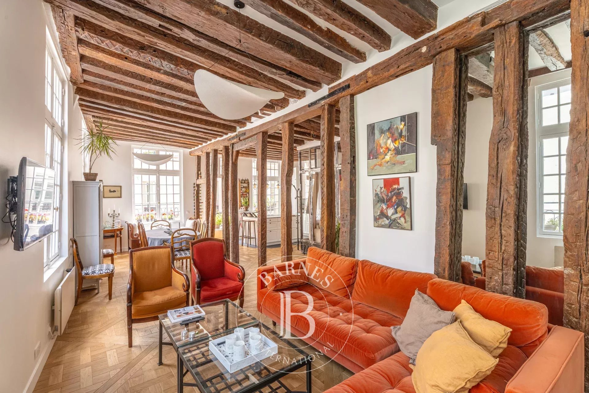 Daire Paris 4ème - picture 18