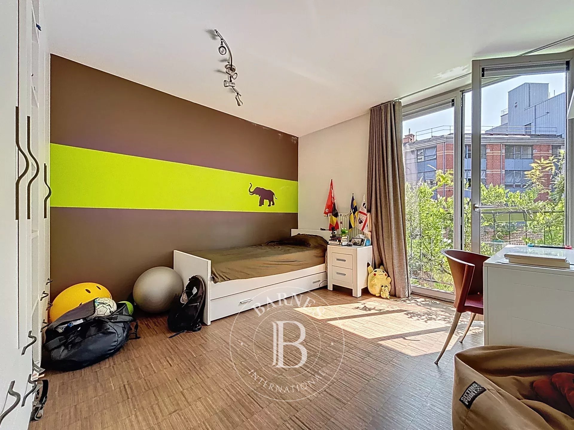 Maison  4 chambres- terrasse - jardin communautaire
