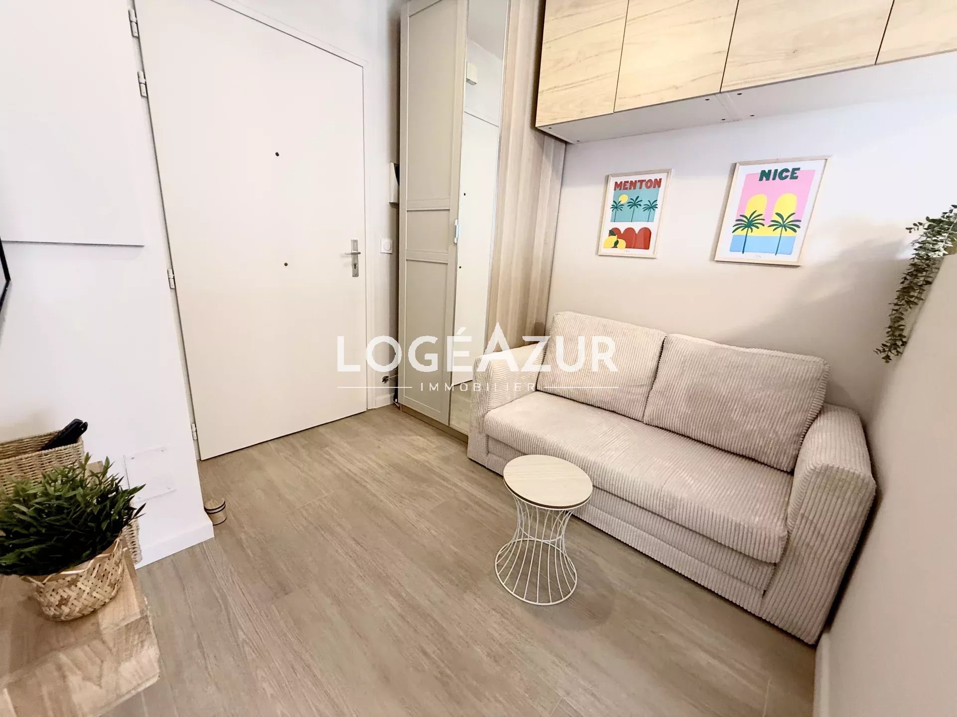 Agence immobilière de 