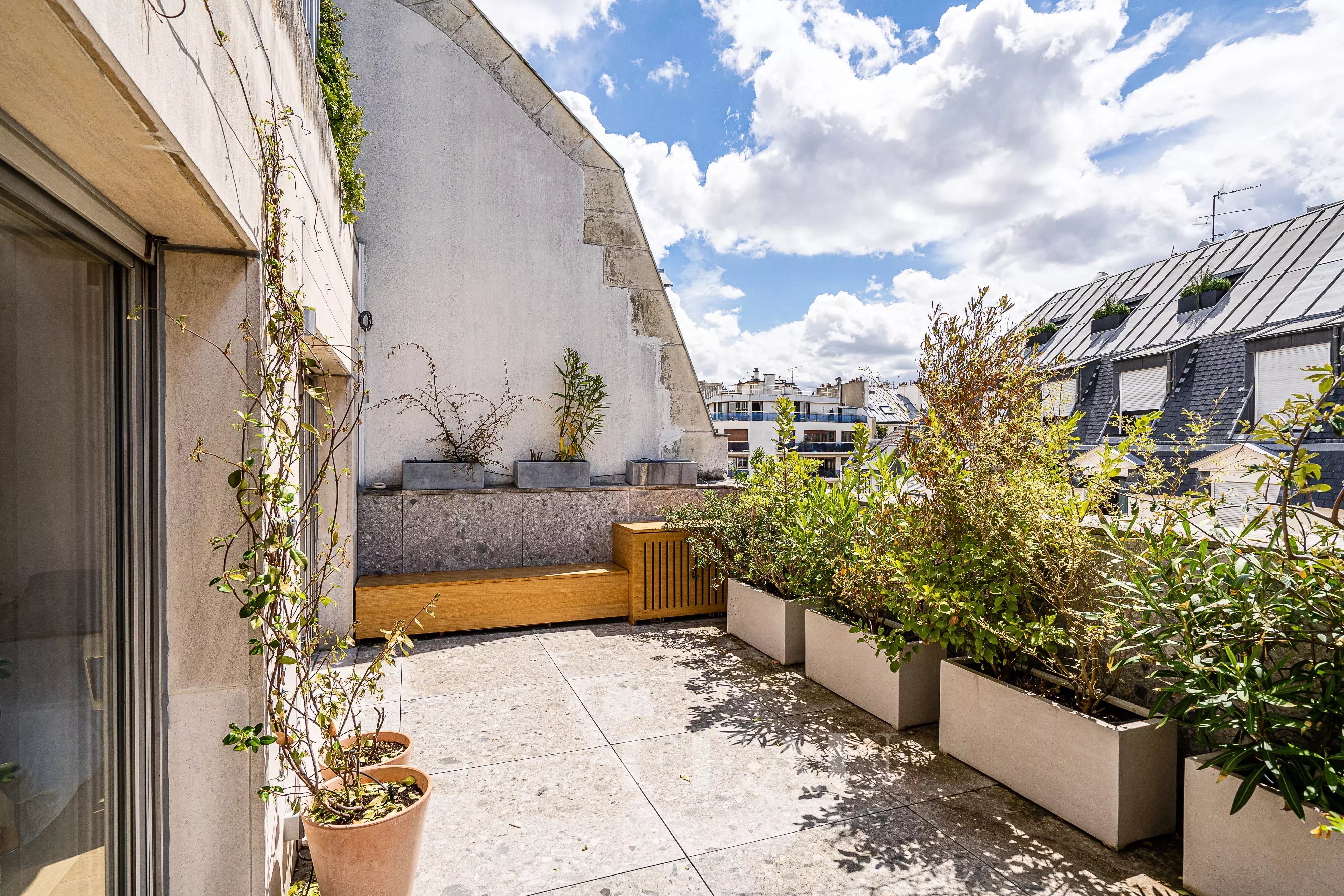 Sale Apartment Paris 6th