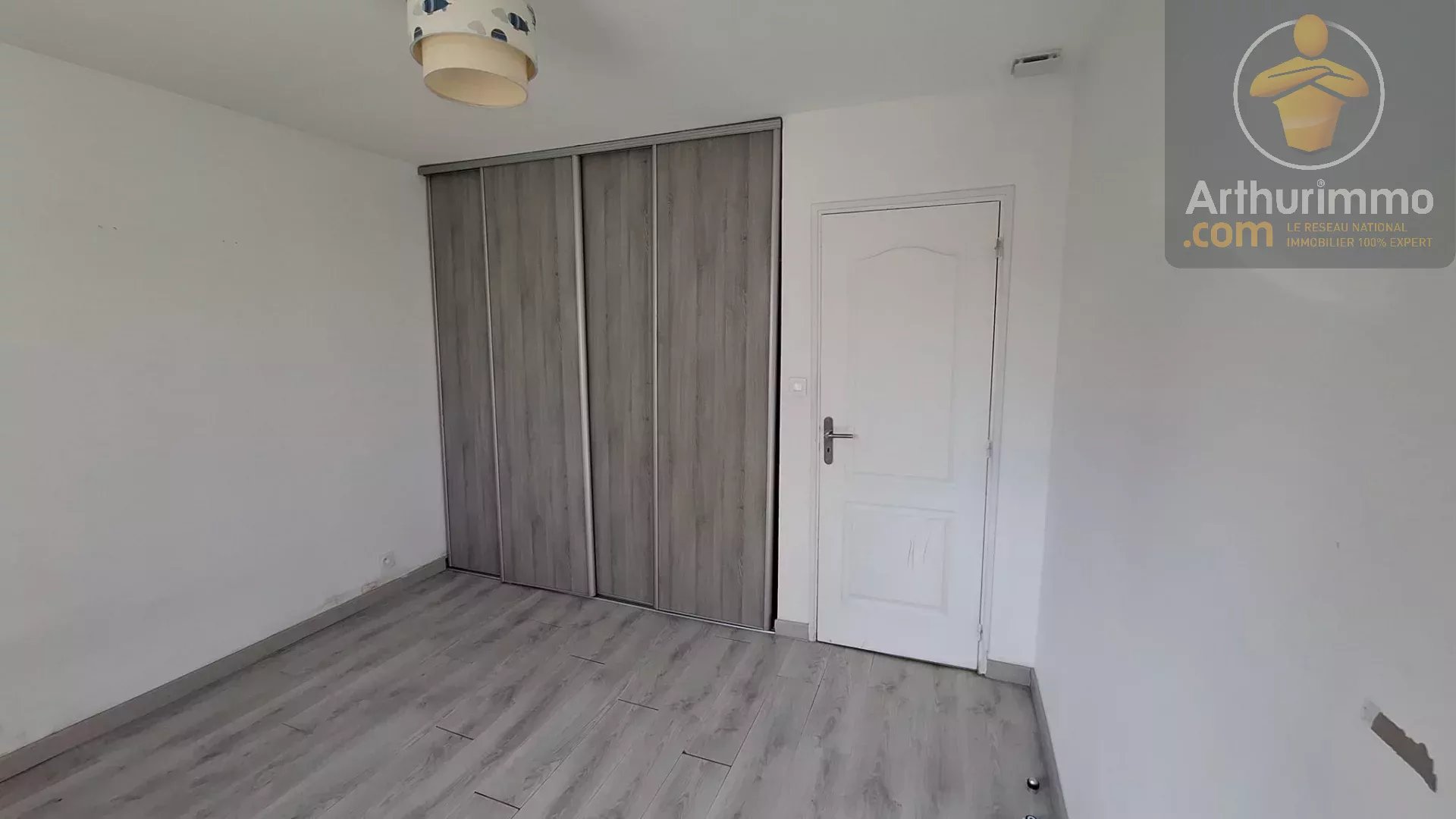 Maison de plain-pied - 3 pièces - 85m² — photo 8