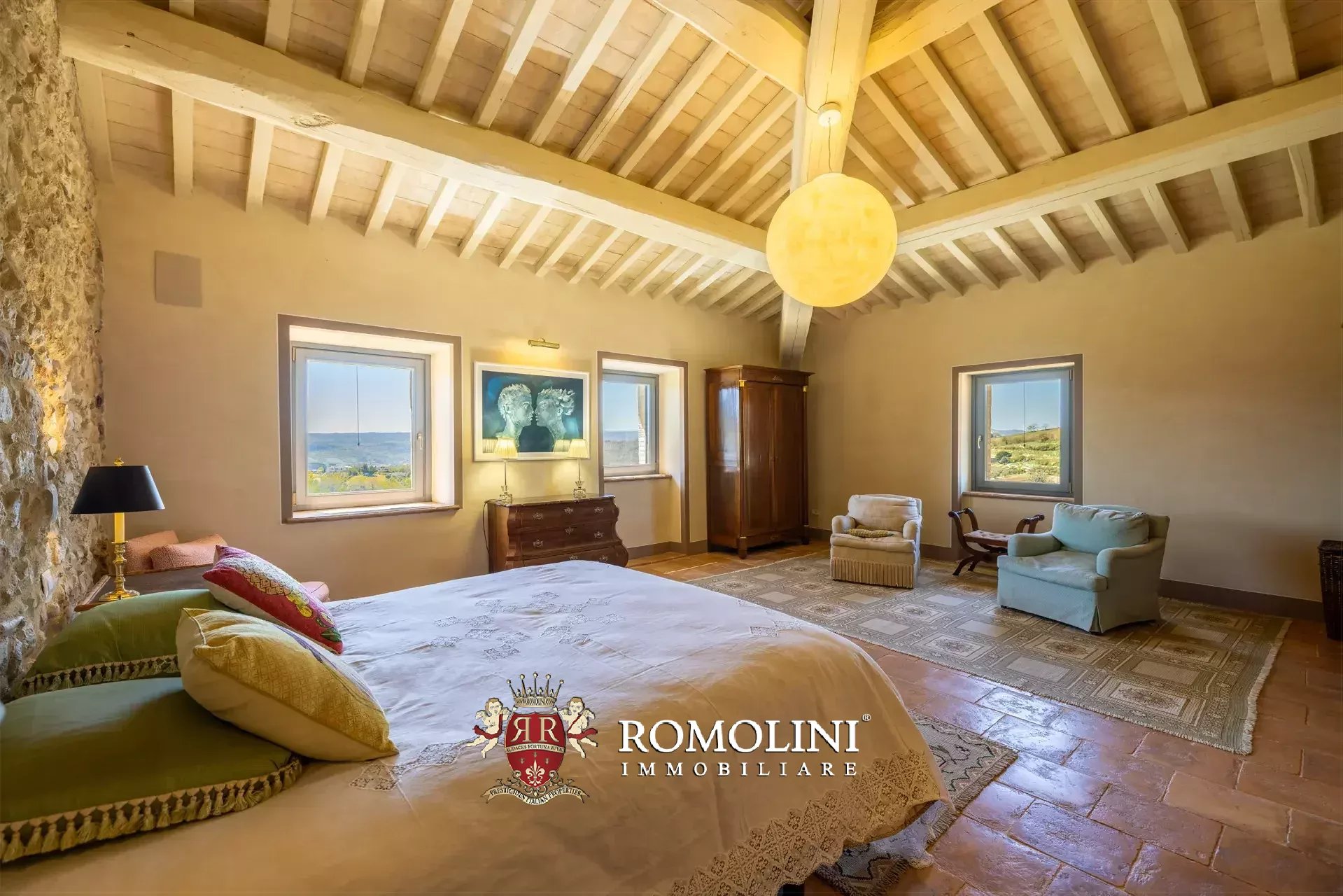 6 Bedroom Villa/Townhouse's Image 94