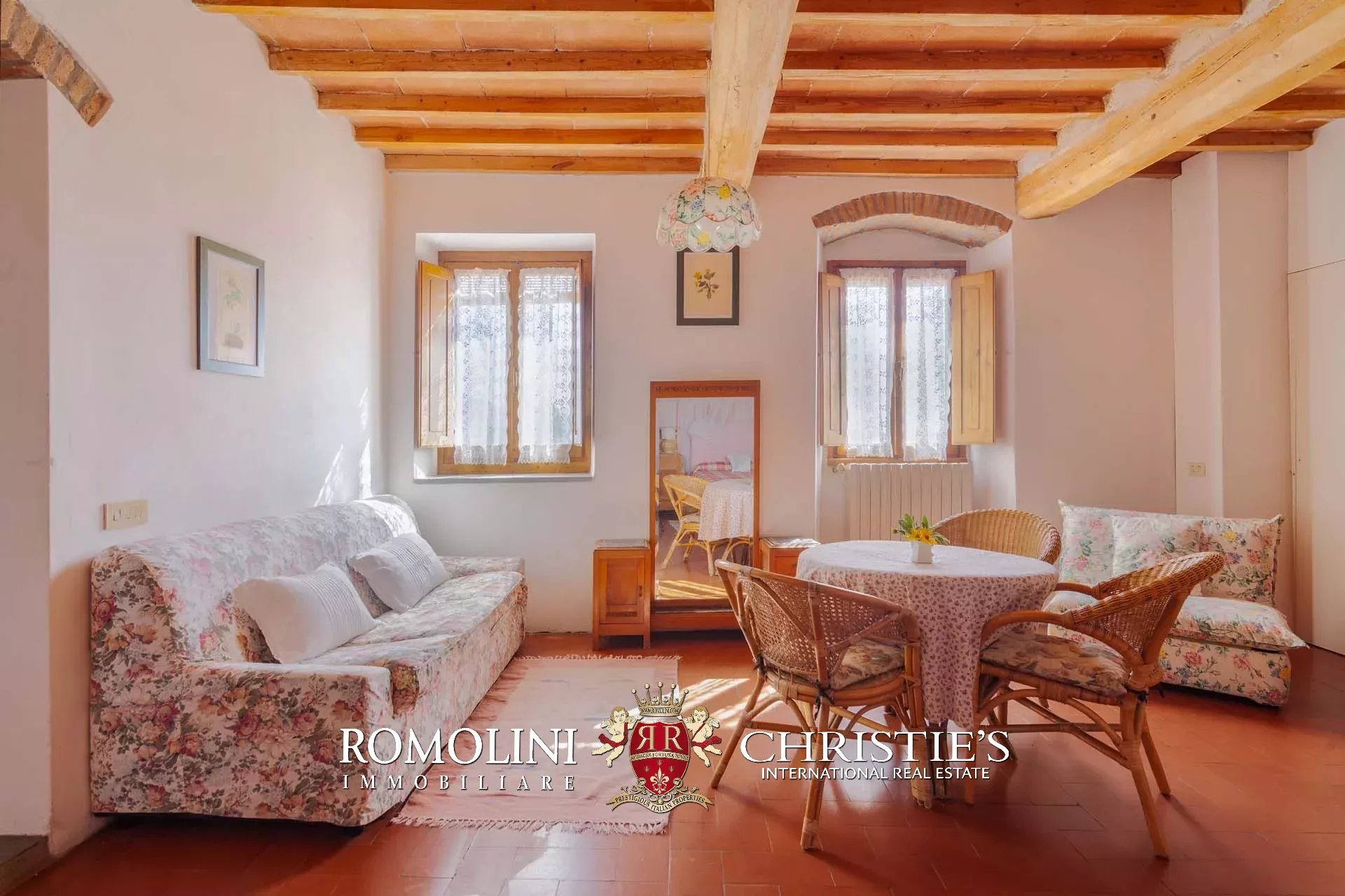 11 Bedroom Villa/Townhouse's Image 36