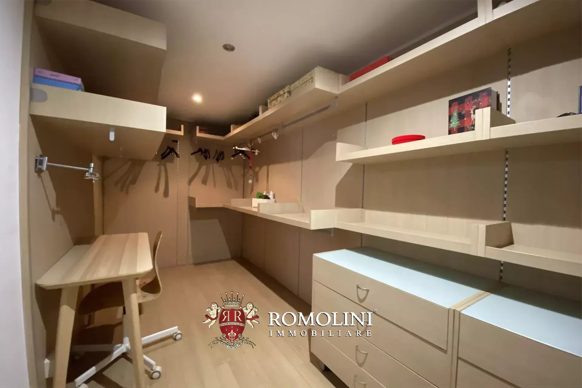 3 Bedroom Villa/Townhouse's Image 36