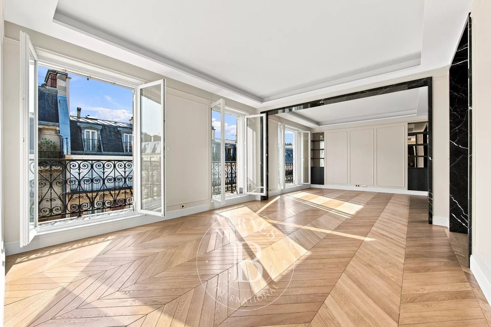 Apartment Paris 75008  -  ref 87254652 (picture 1)