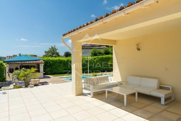 Renovated Single-Storey Villa with Village View — photo 6