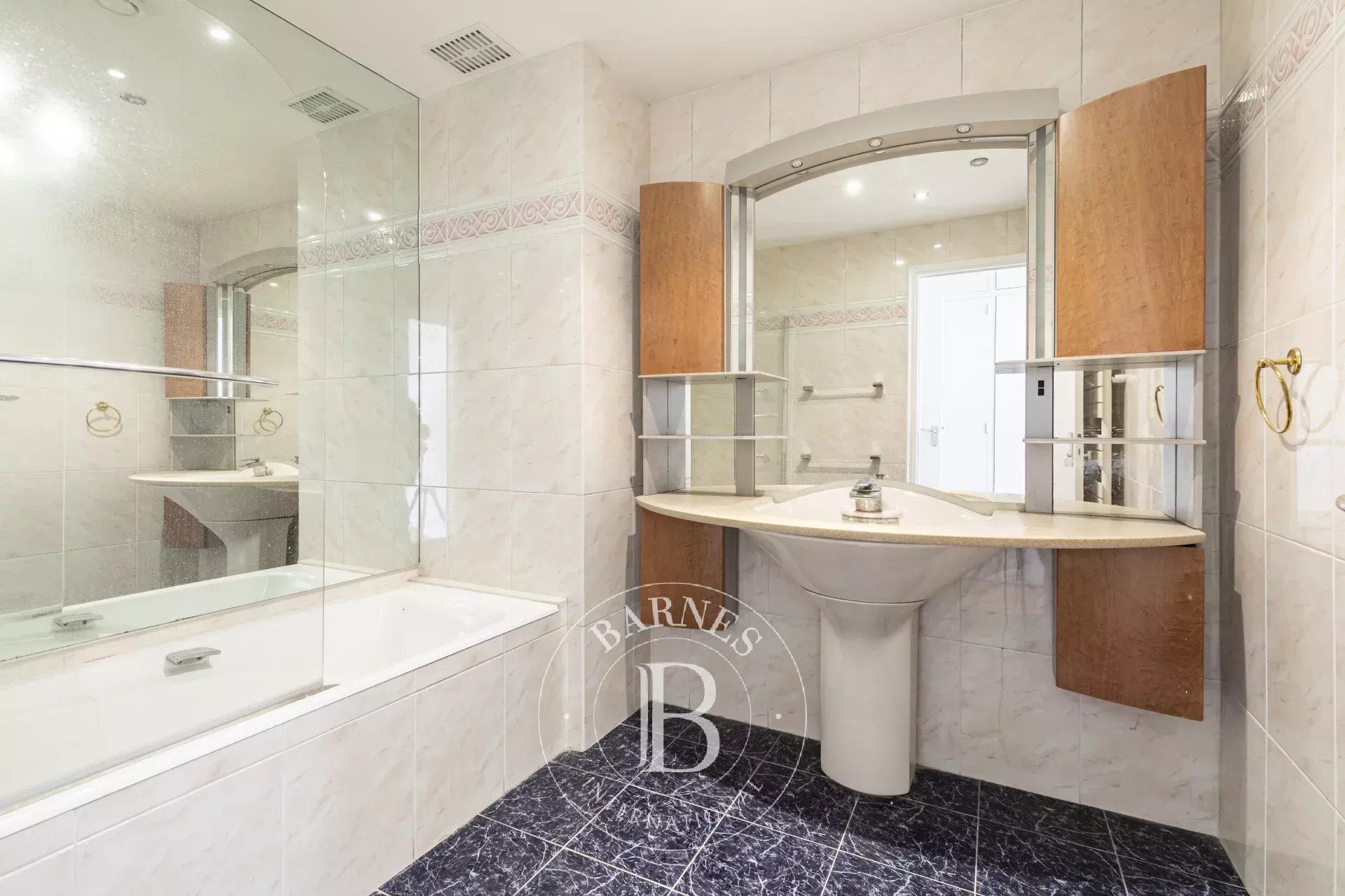 Daire Paris 16ème - picture 12