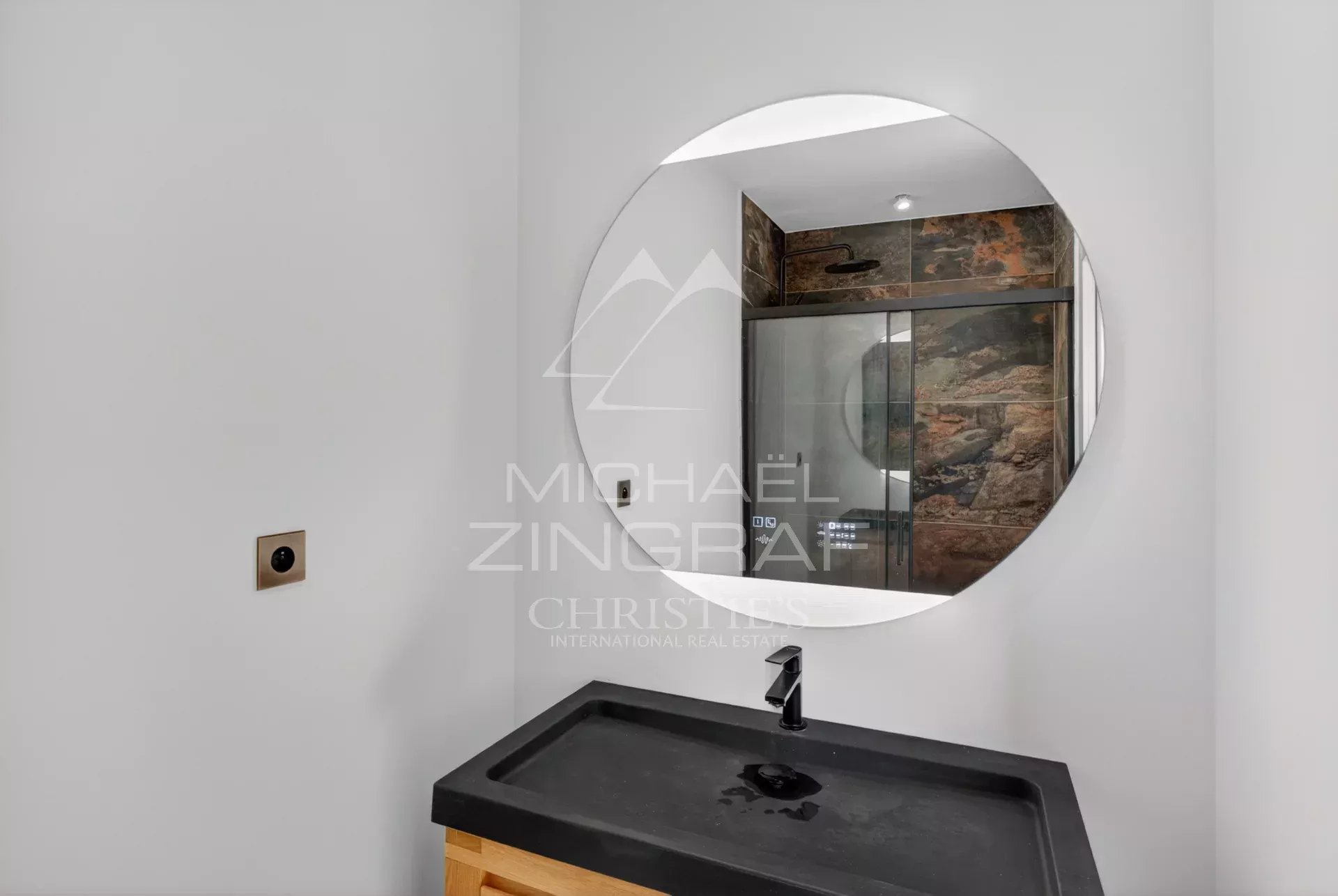 3 Bedroom Apartment/Flat's Image 7
