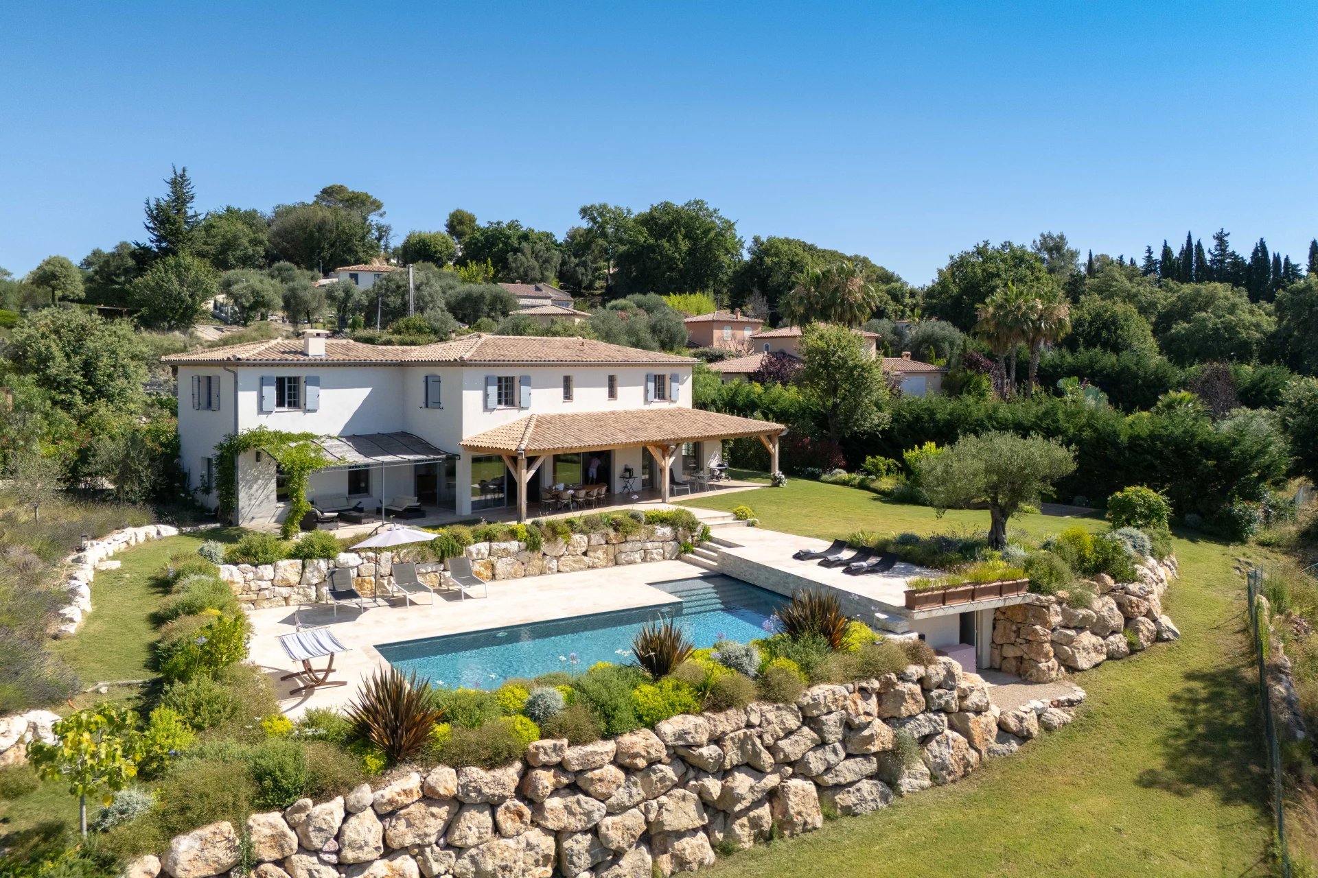Sale House Roquefort-les-Pins