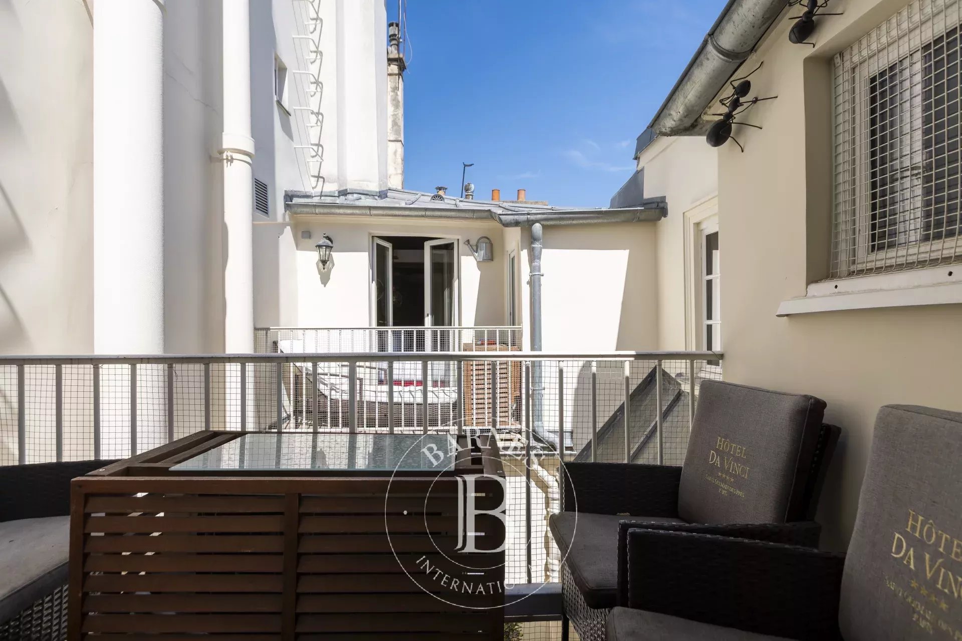 Daire Paris 6ème - picture 17