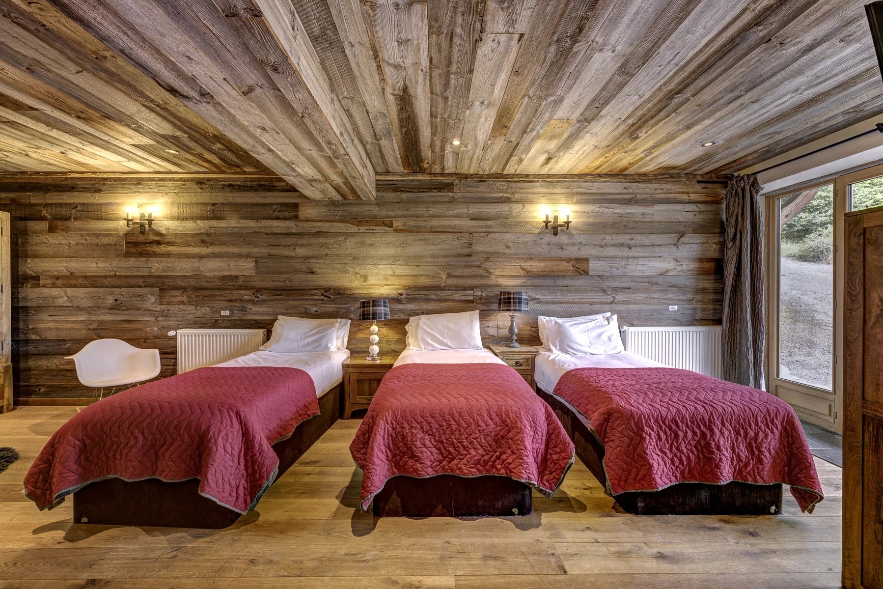 Photo of MORZINE - Chalet with 7 bedrooms in Morzine