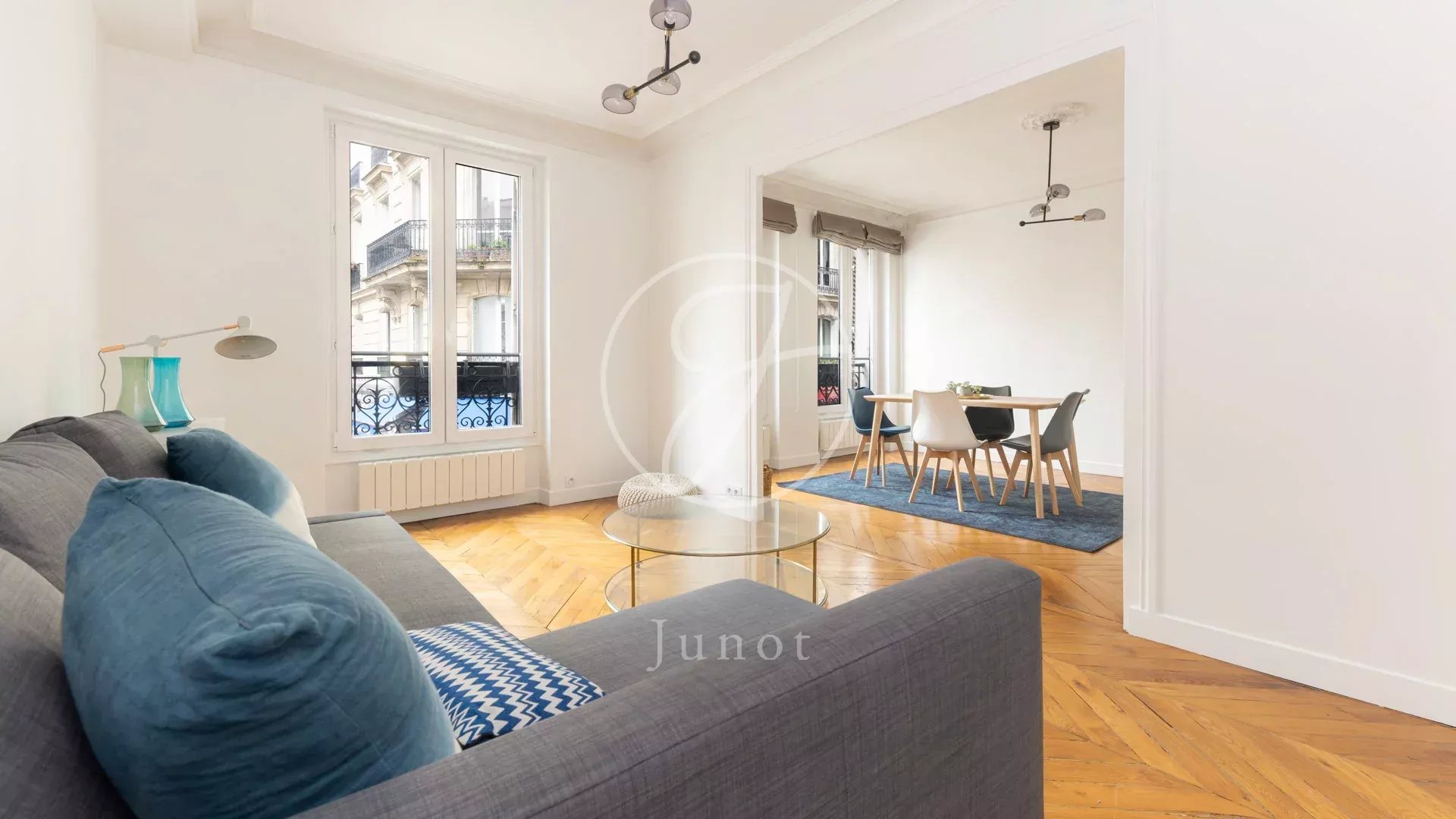 Location Appartement Paris 17ème