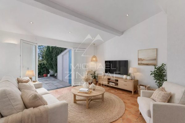 Beauvallon – Charming House with Sea View and Beach Access — photo 4