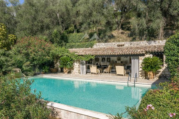 Authentic provençal property — photo 2