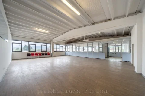 Magazzino---Capannone-in-affitto---Bolzano-5