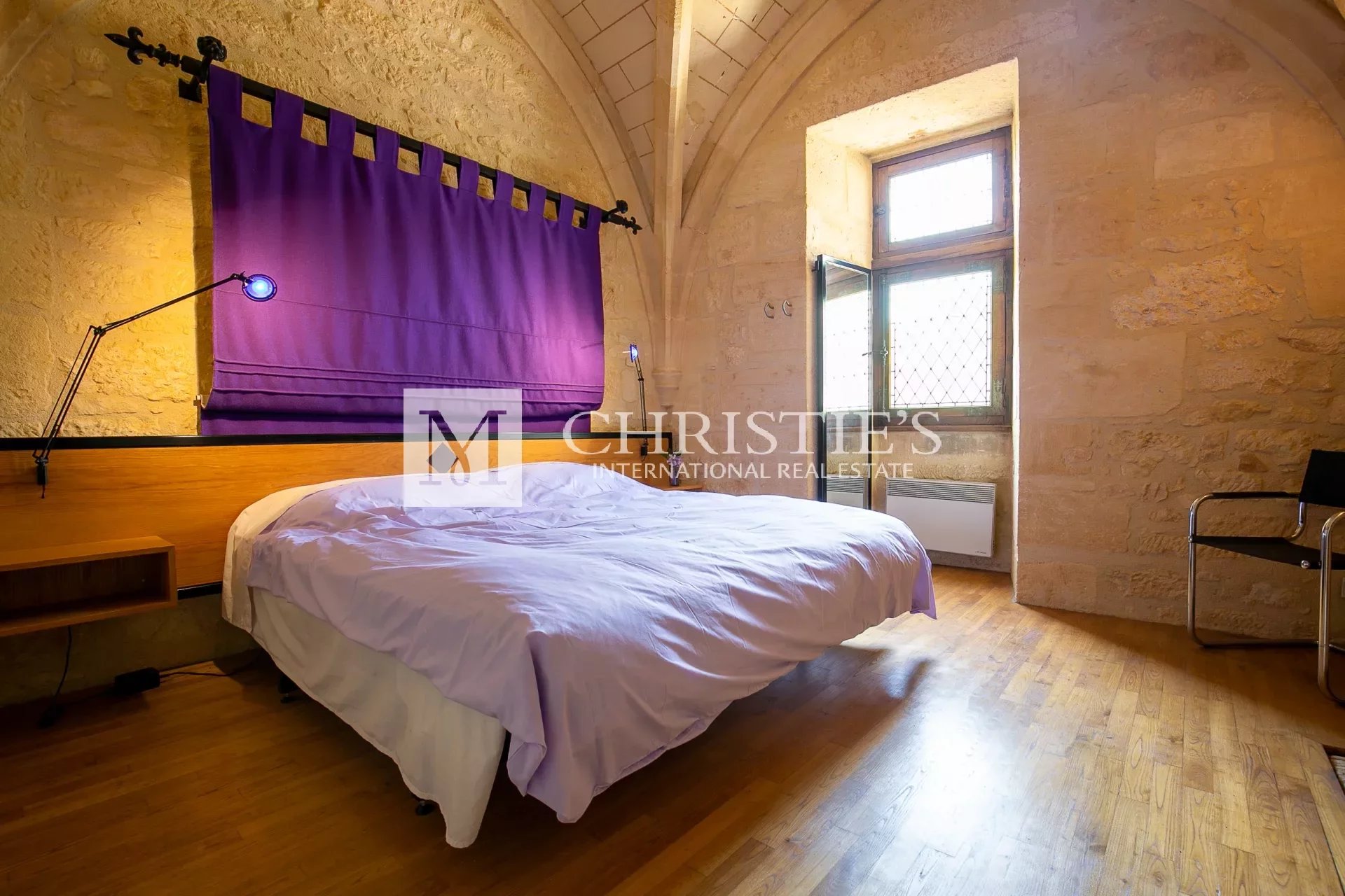 9 Bedroom Chateau's Image 13