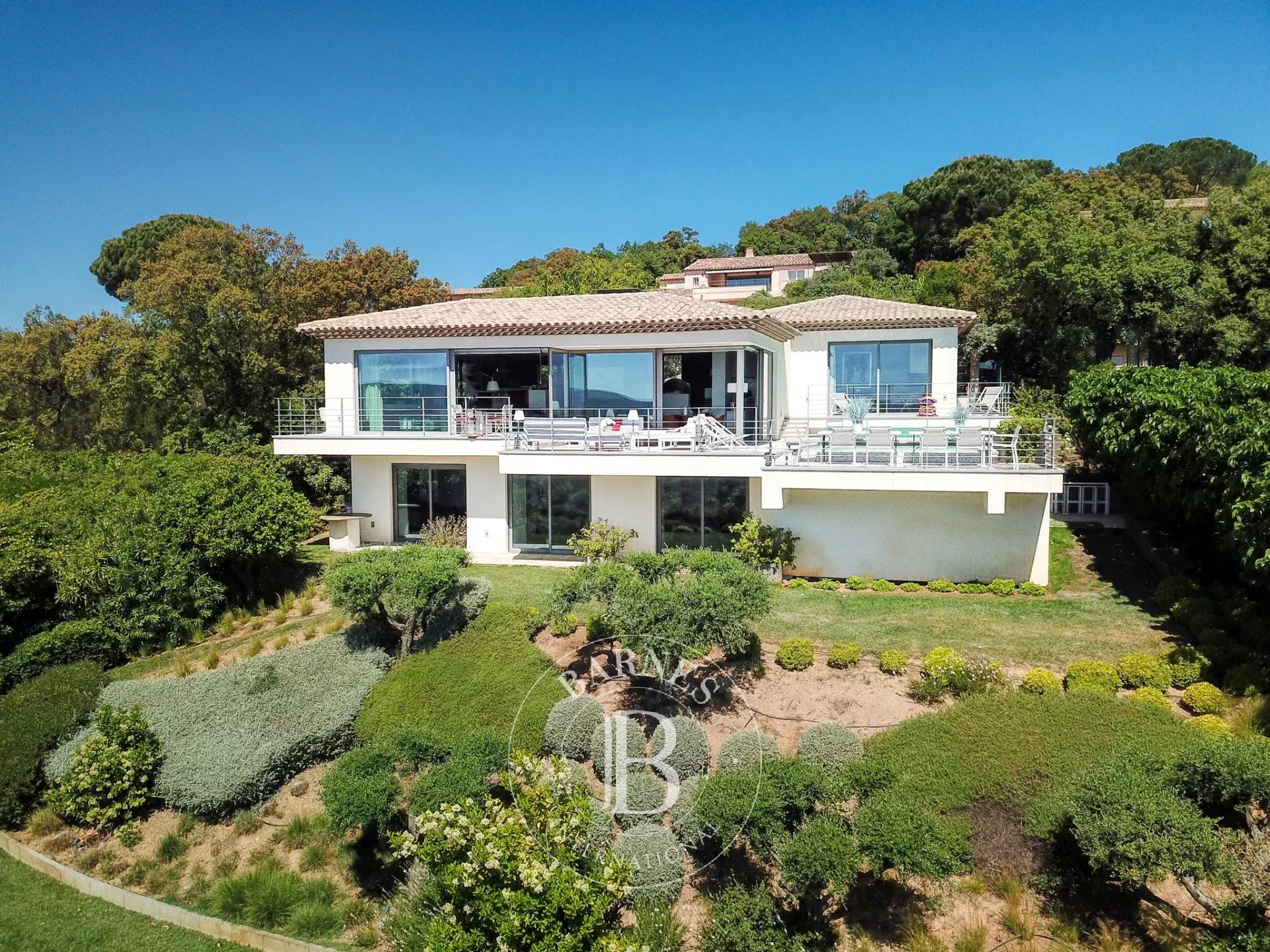 Villa Grimaud  -  ref 82559890 (picture 1)