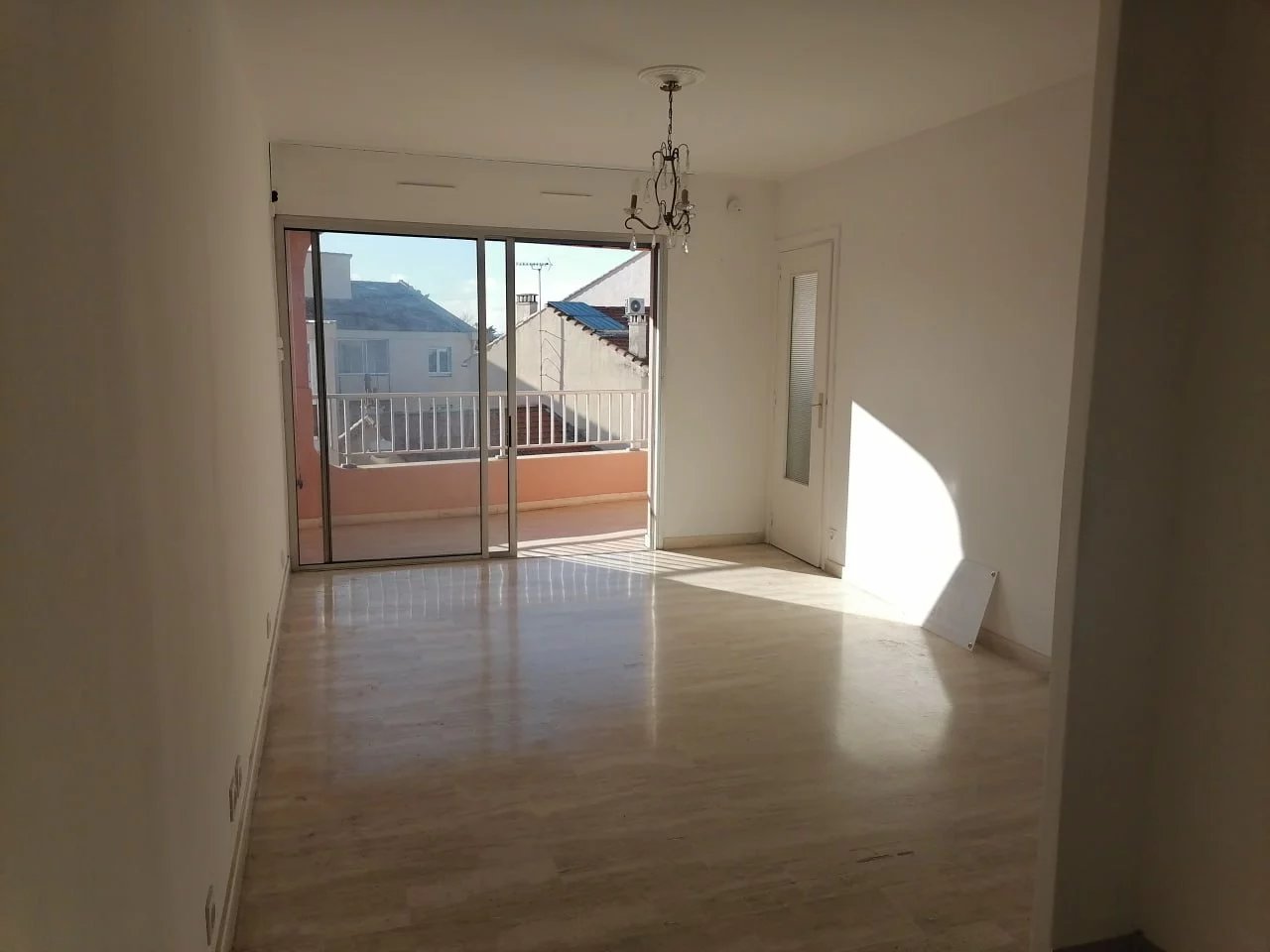 Jolie appartement dans le centre-ville de SANARY SUR MER