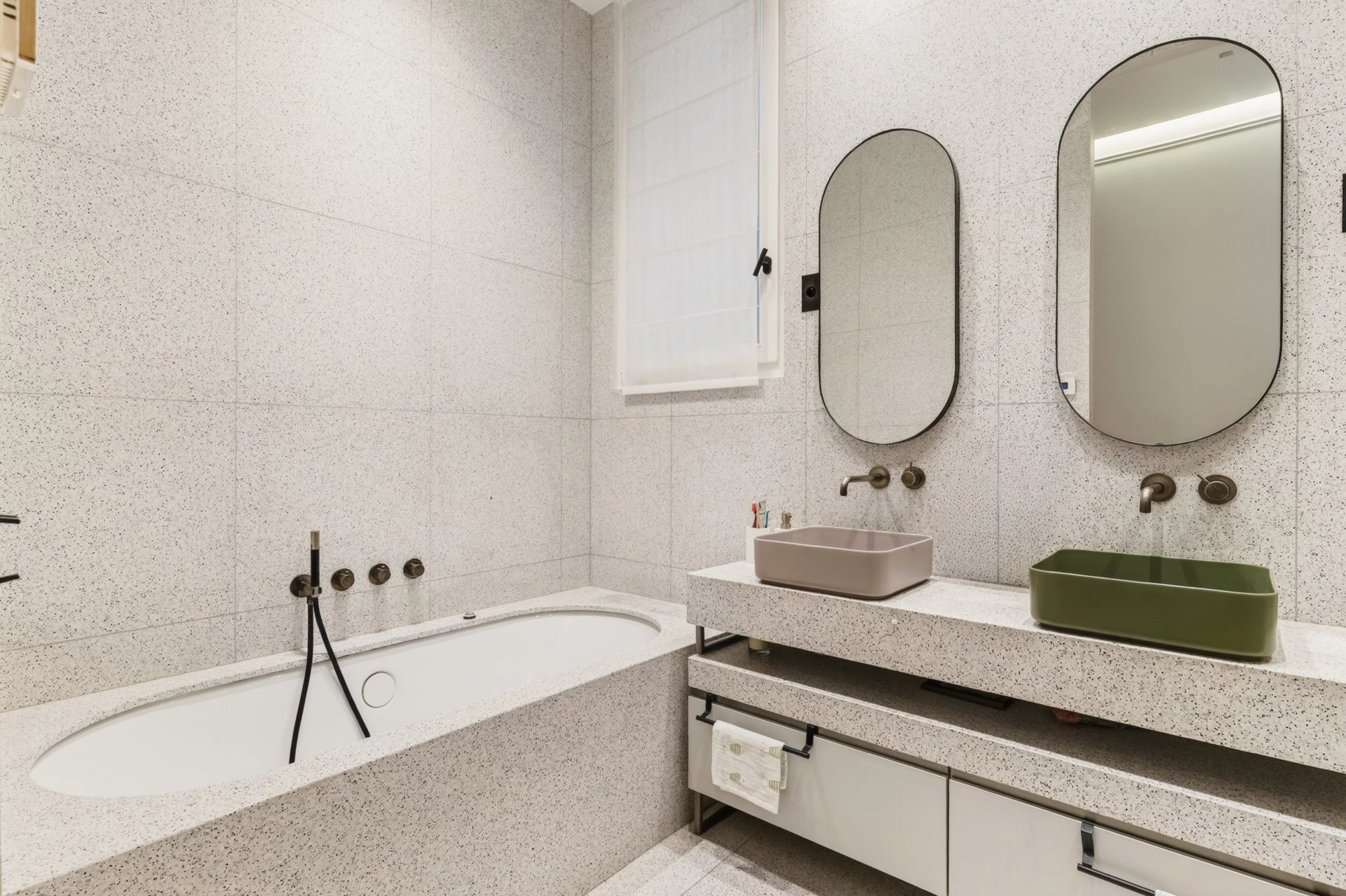 5 Bedroom Apartment/Flat's Image 9