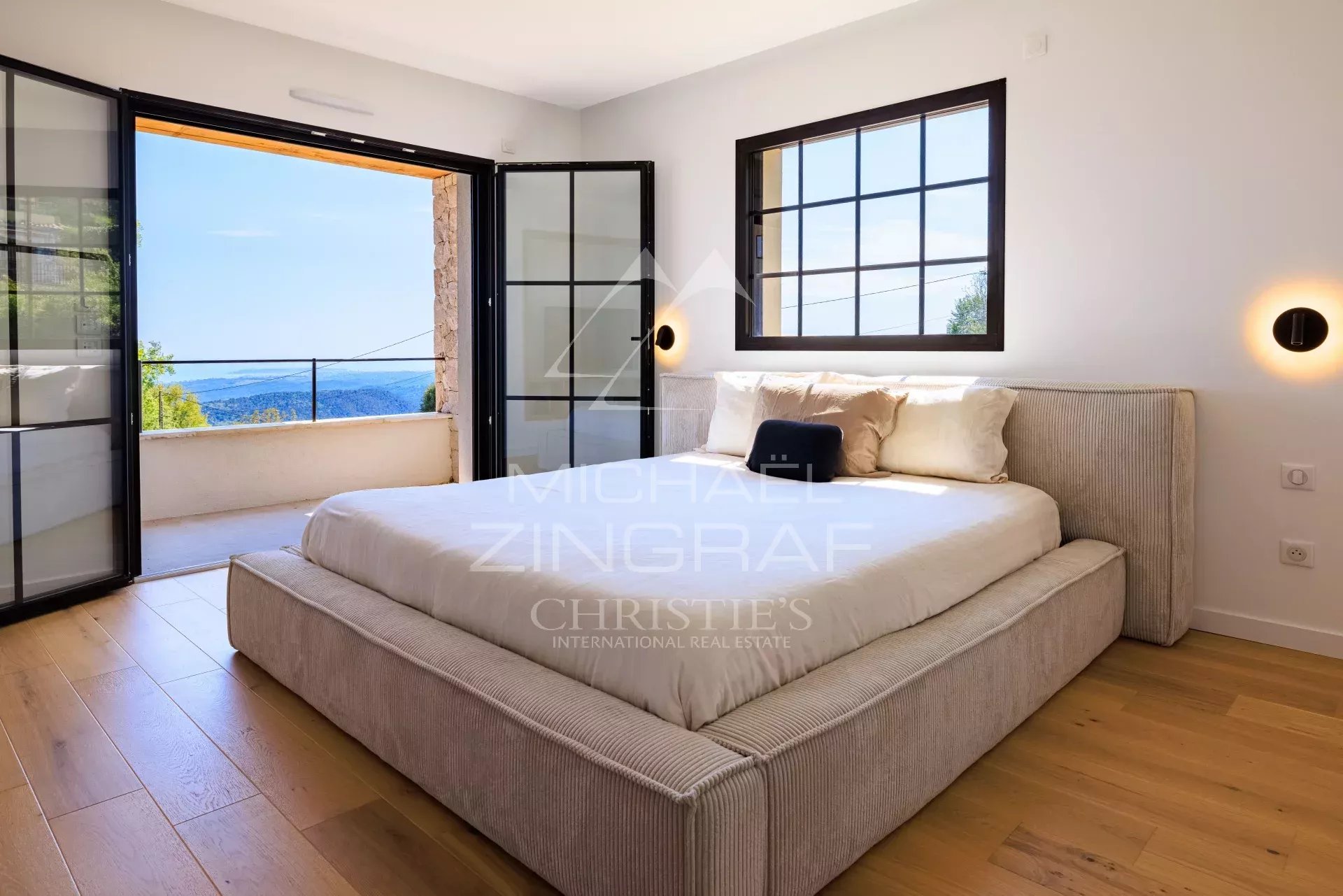 4 Bedroom Villa/Townhouse's Image 7