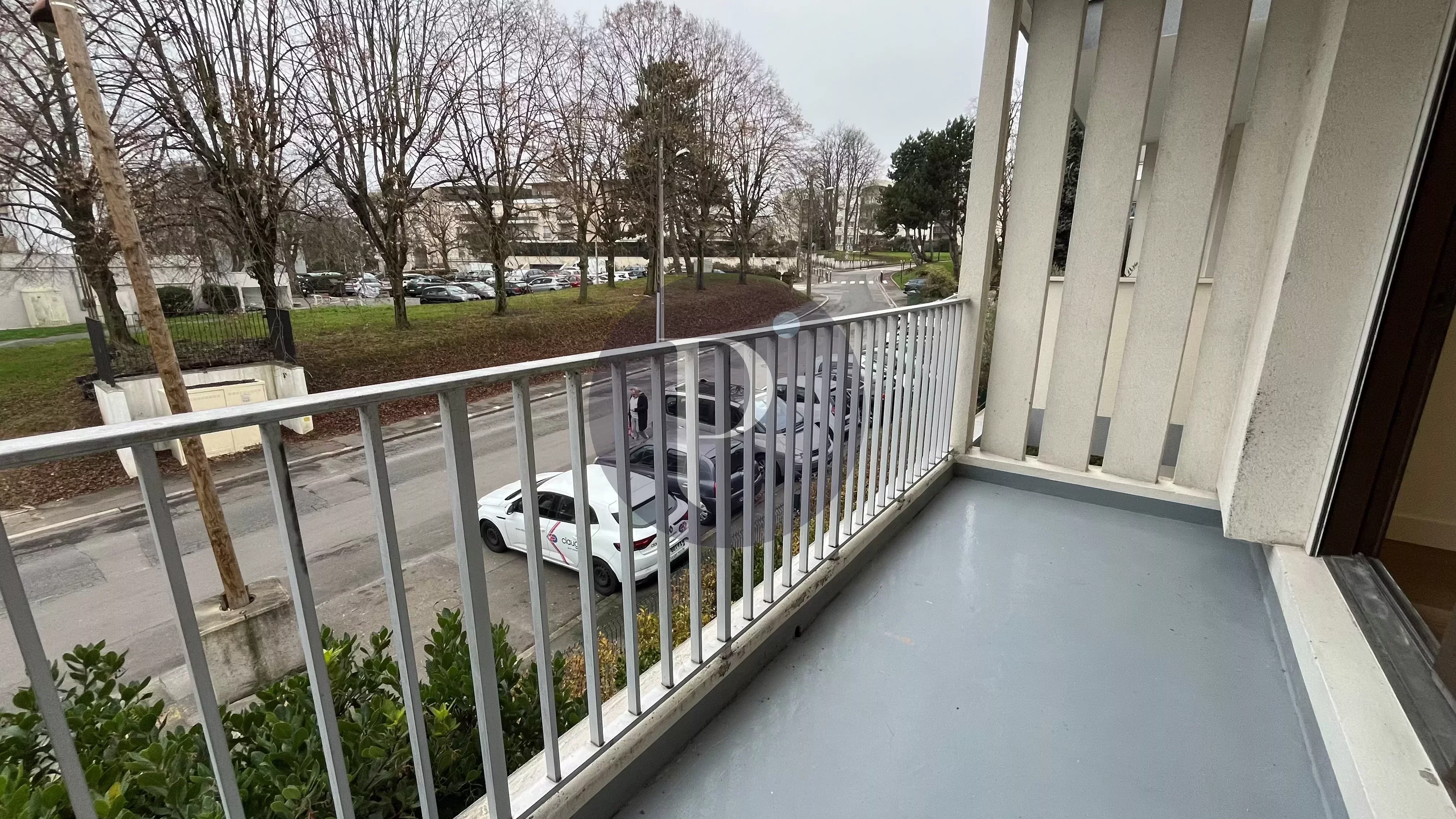 location-appartement-1-piece-chatenay-malabry-83866923