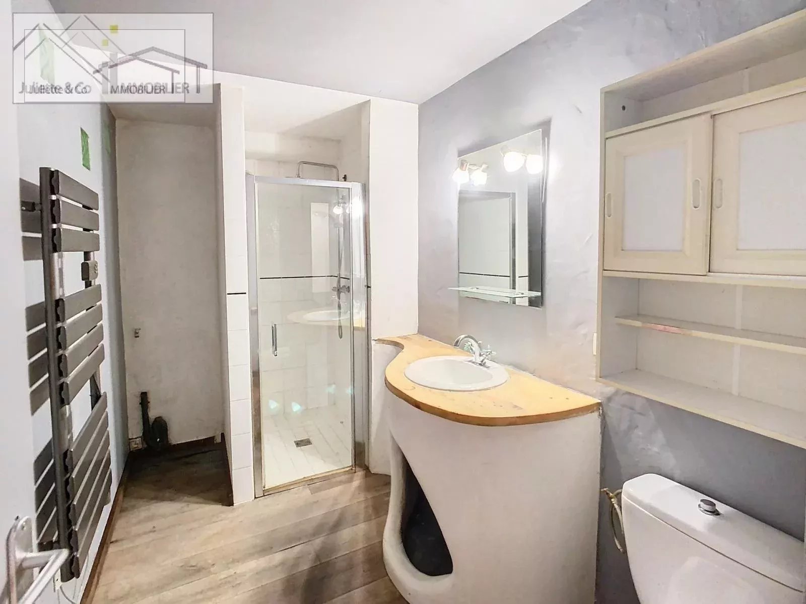 Photo of Apartment with rental contract