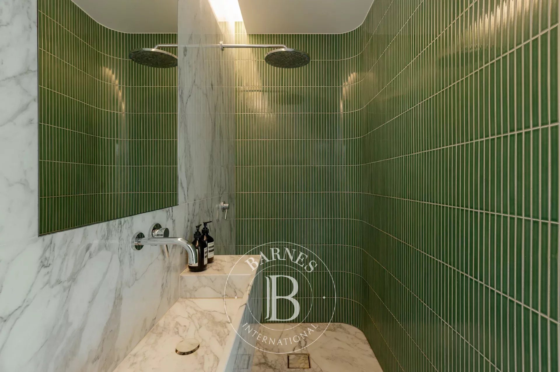 Daire Paris 9ème - picture 14