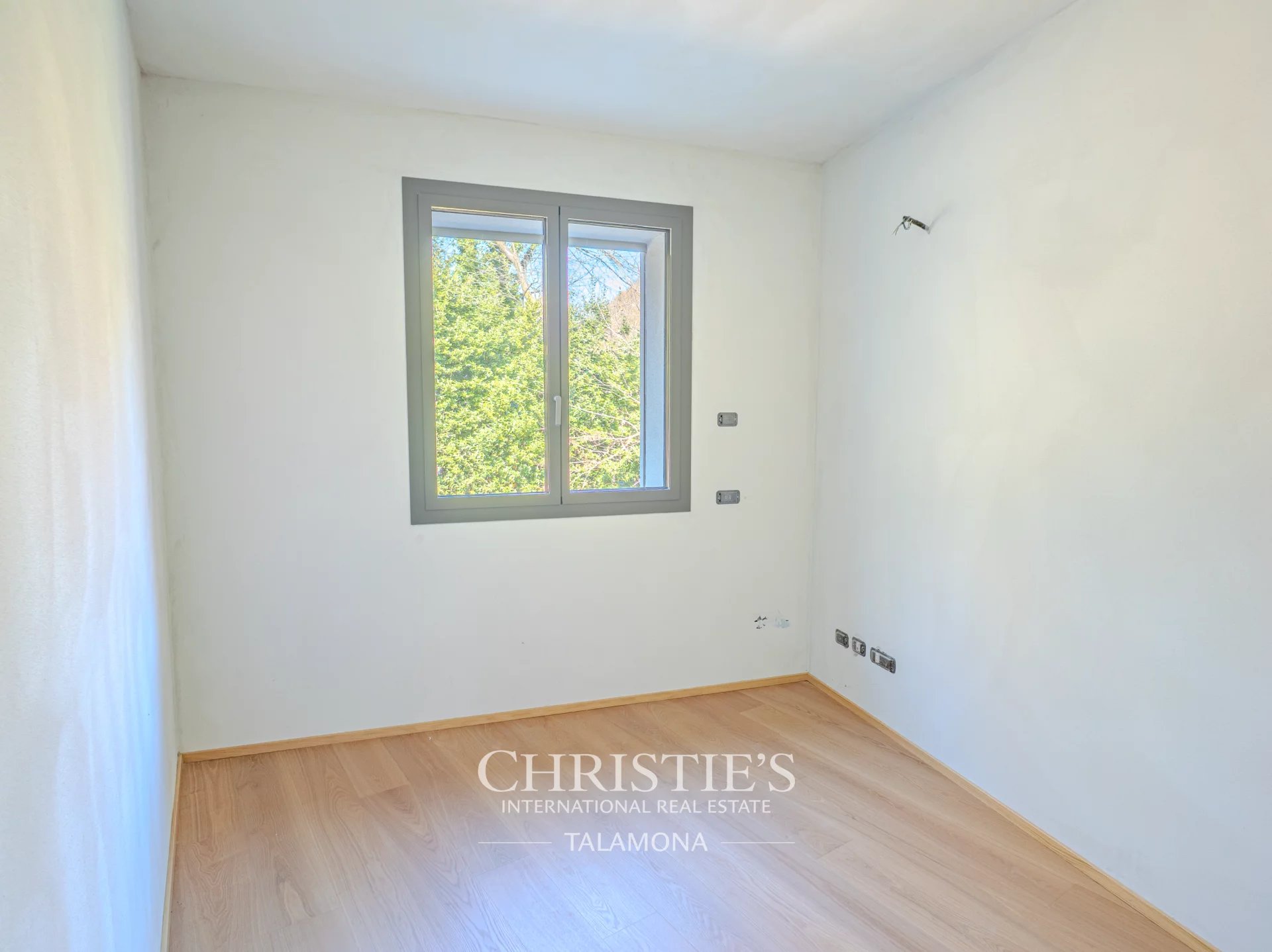 Apartment/Flat's Image 11