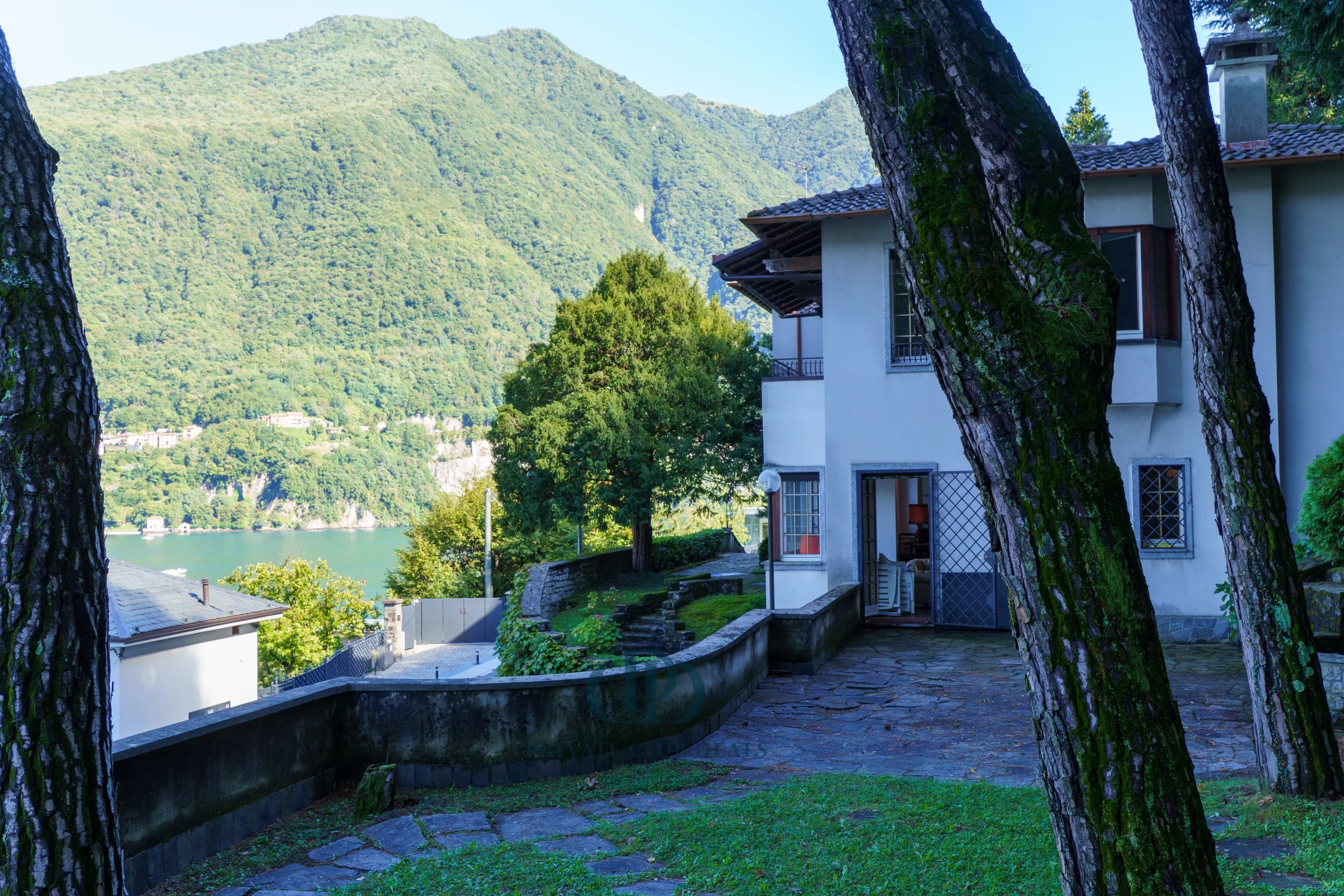 Villa Como - picture 39