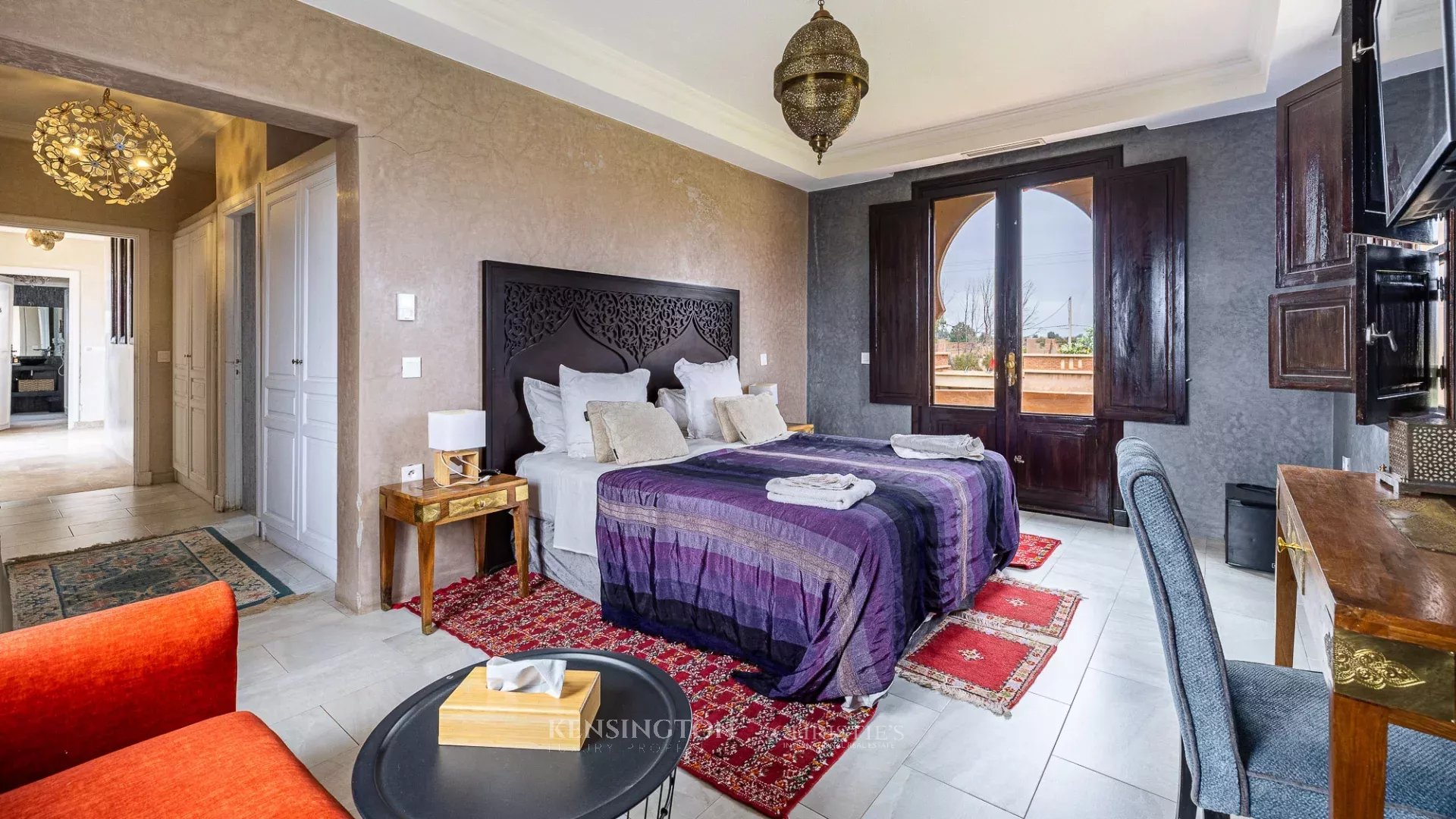 6 Bedroom Villa/Townhouse's Image 31