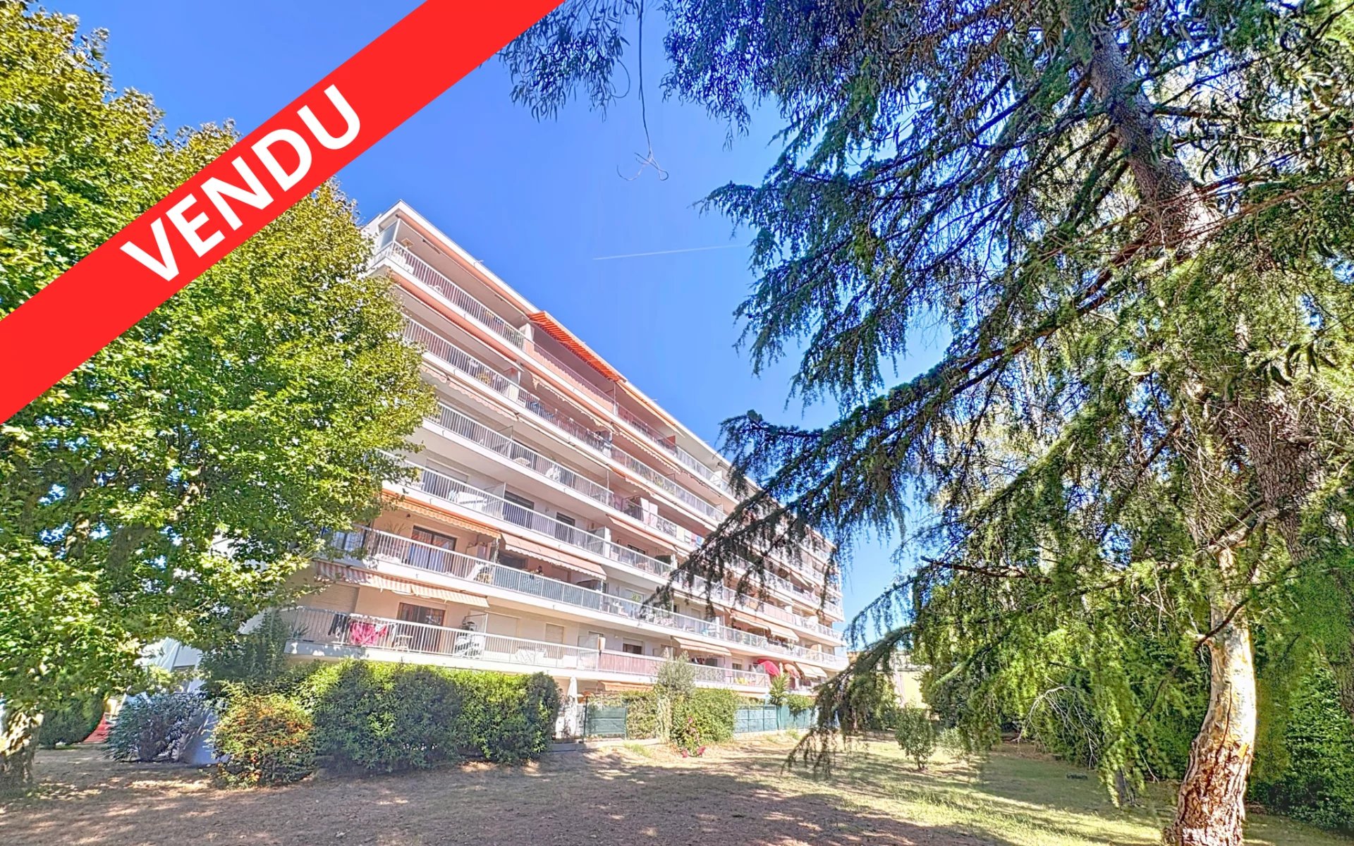 Vente interactive : Lumineux 3 pièces, calme et ensoleillé