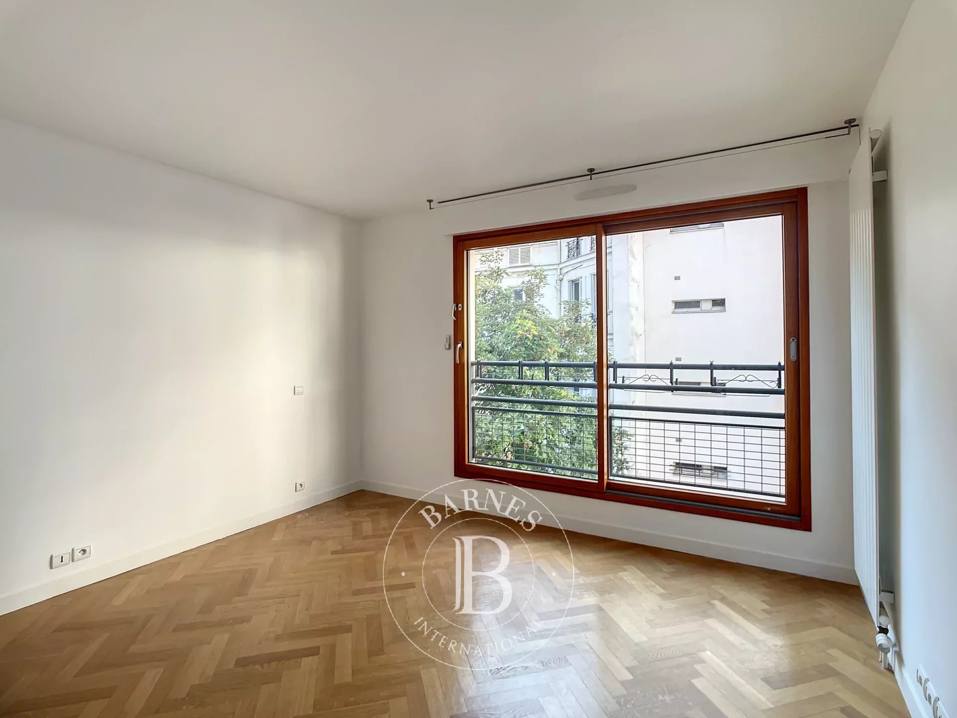 Daire Paris 16ème - picture 12