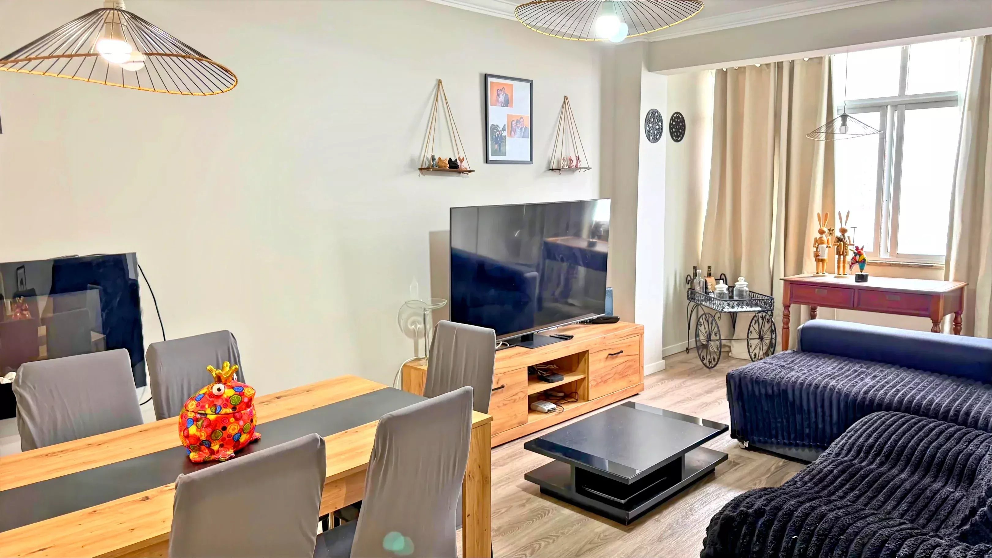Modern Retreat a Short Walk from Seixal Bay – T2 Arrentela Renovated and Cozy! 87124777 image 4
