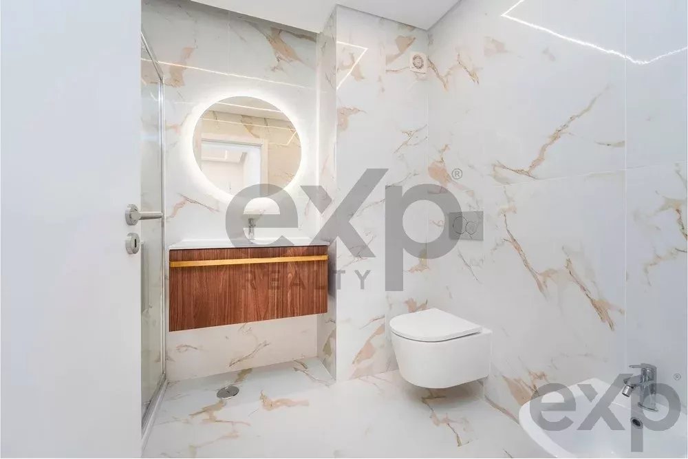 Modern 2-Bedroom Beachfront Apartment in Quarteira 85948404 image 18
