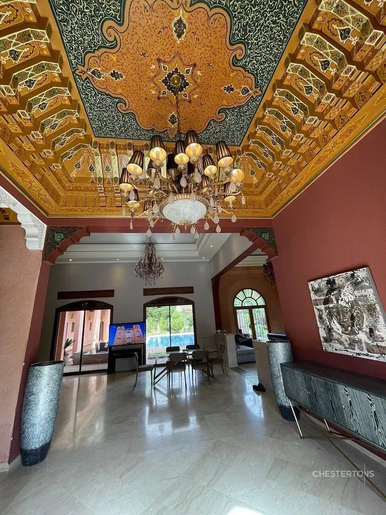  Image of Villa - 6 Bedrooms for Sale in Marrakech-Ménara-Marrakech-Morocco, Image 23